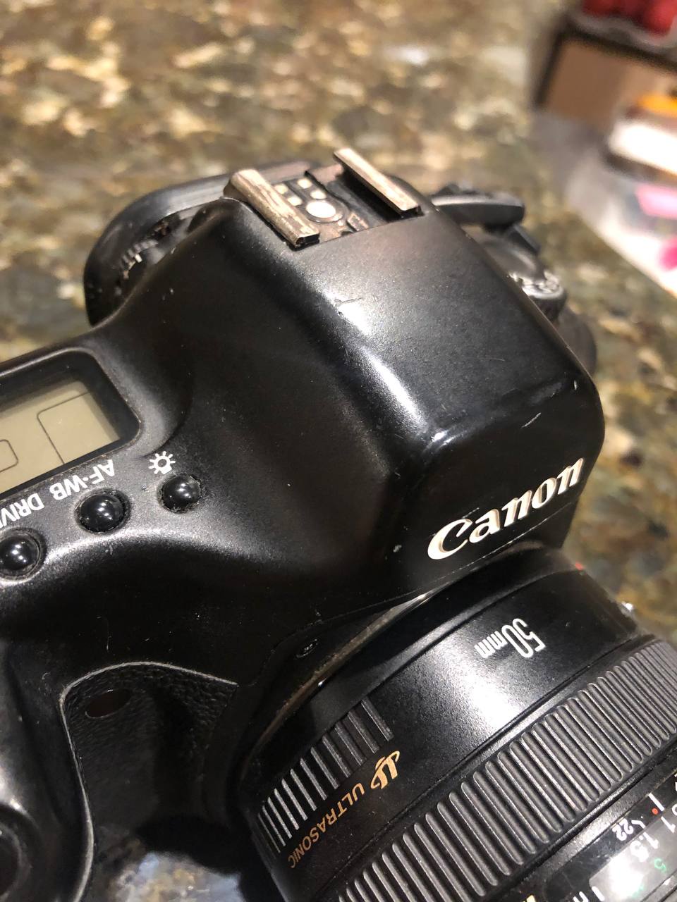 Canon EOS 5D + объектив 50mm 1.4