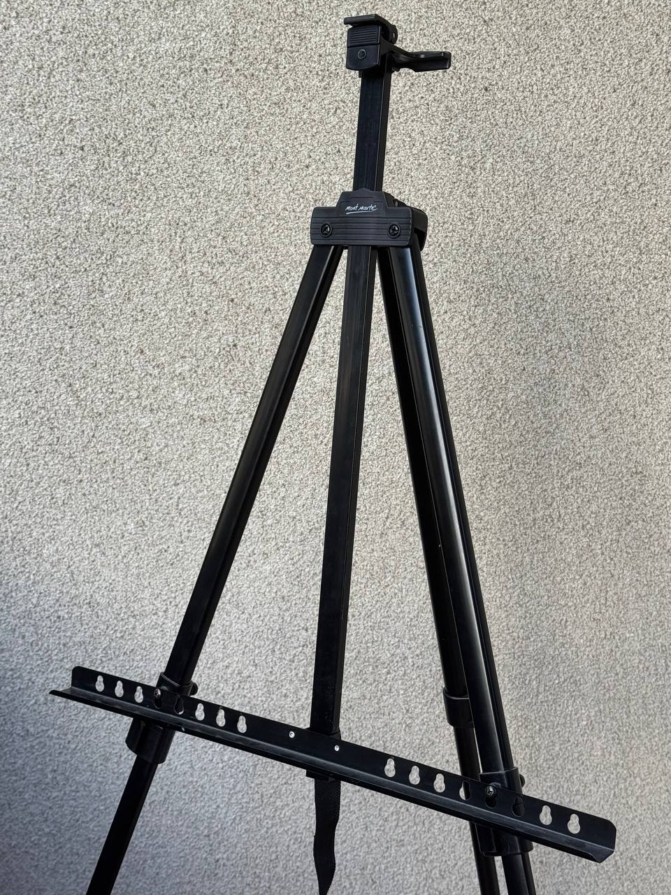 Алюминиевый мольберт Mont Marte Field серии Signature