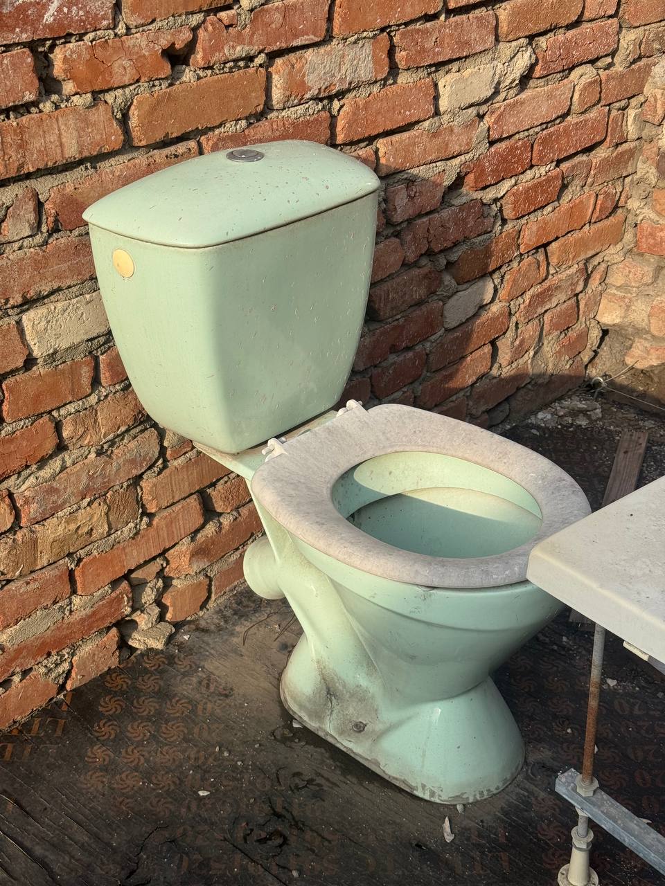 Унитаз
