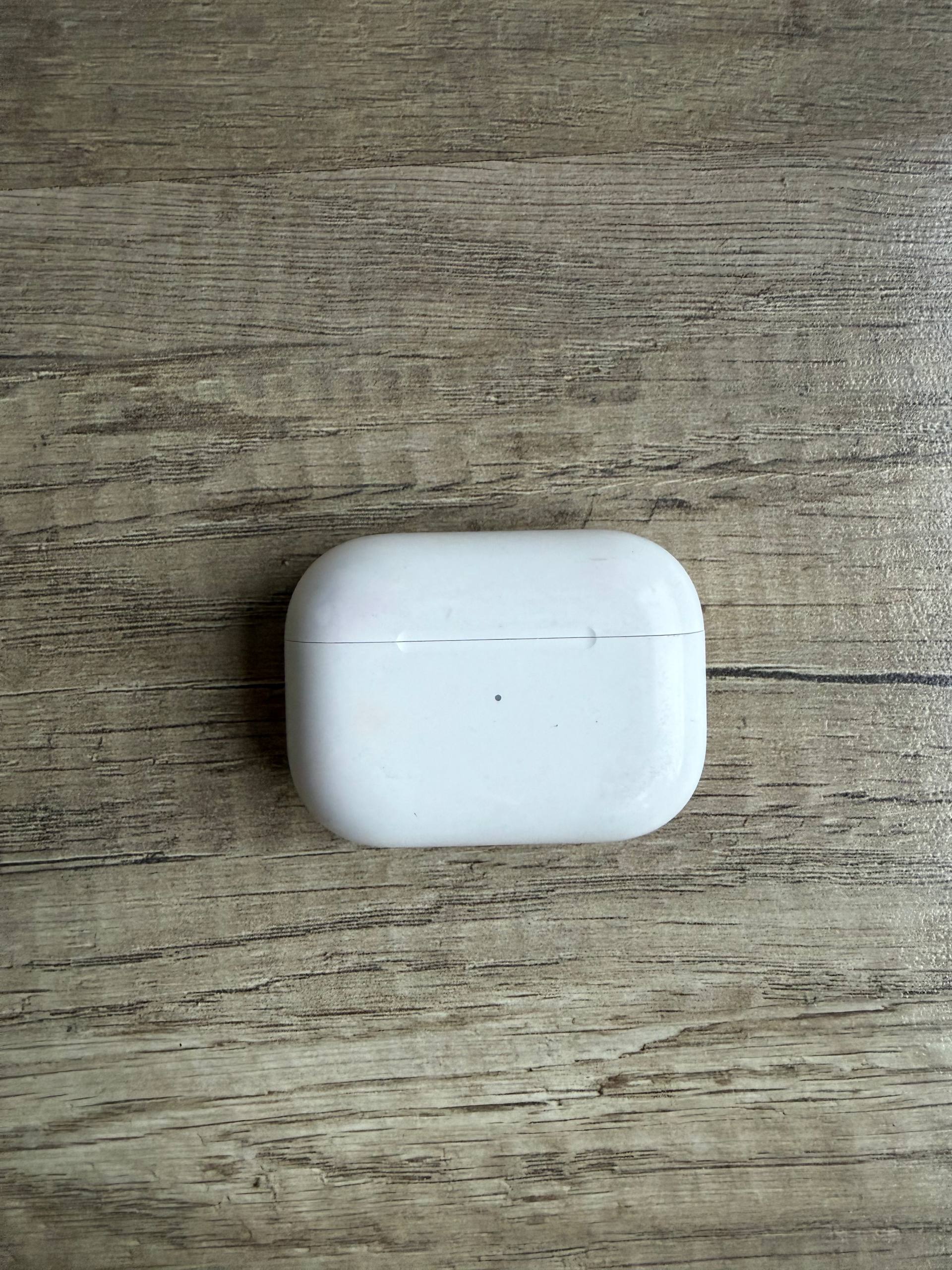 Чехол для AirPods Pro 3