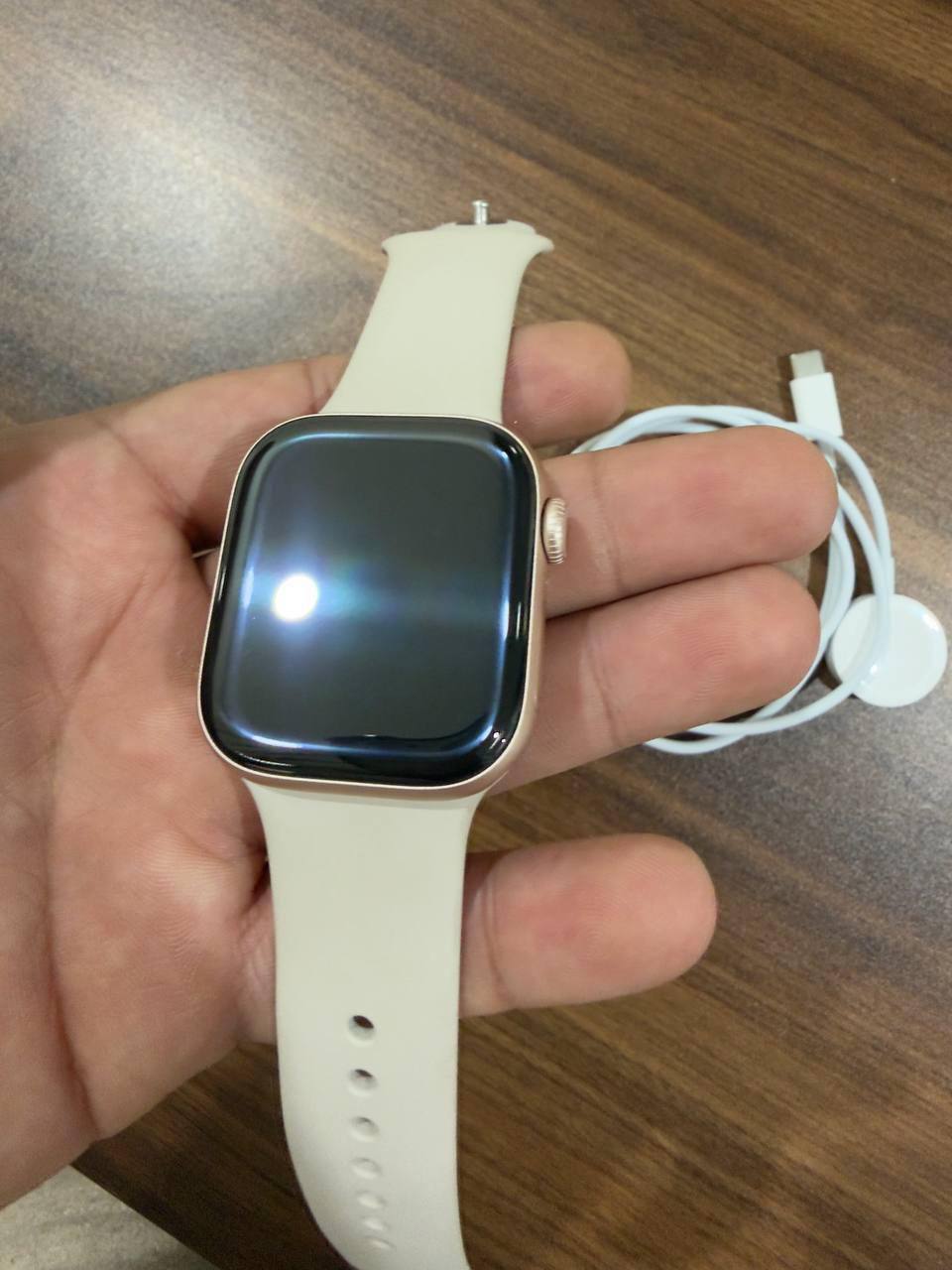 Apple Watch 11 42 мм gold