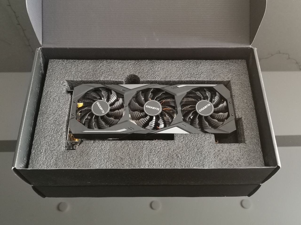 Видеокарта Gigabyte GeForce RTX 2070 Super Gaming OC 8GB