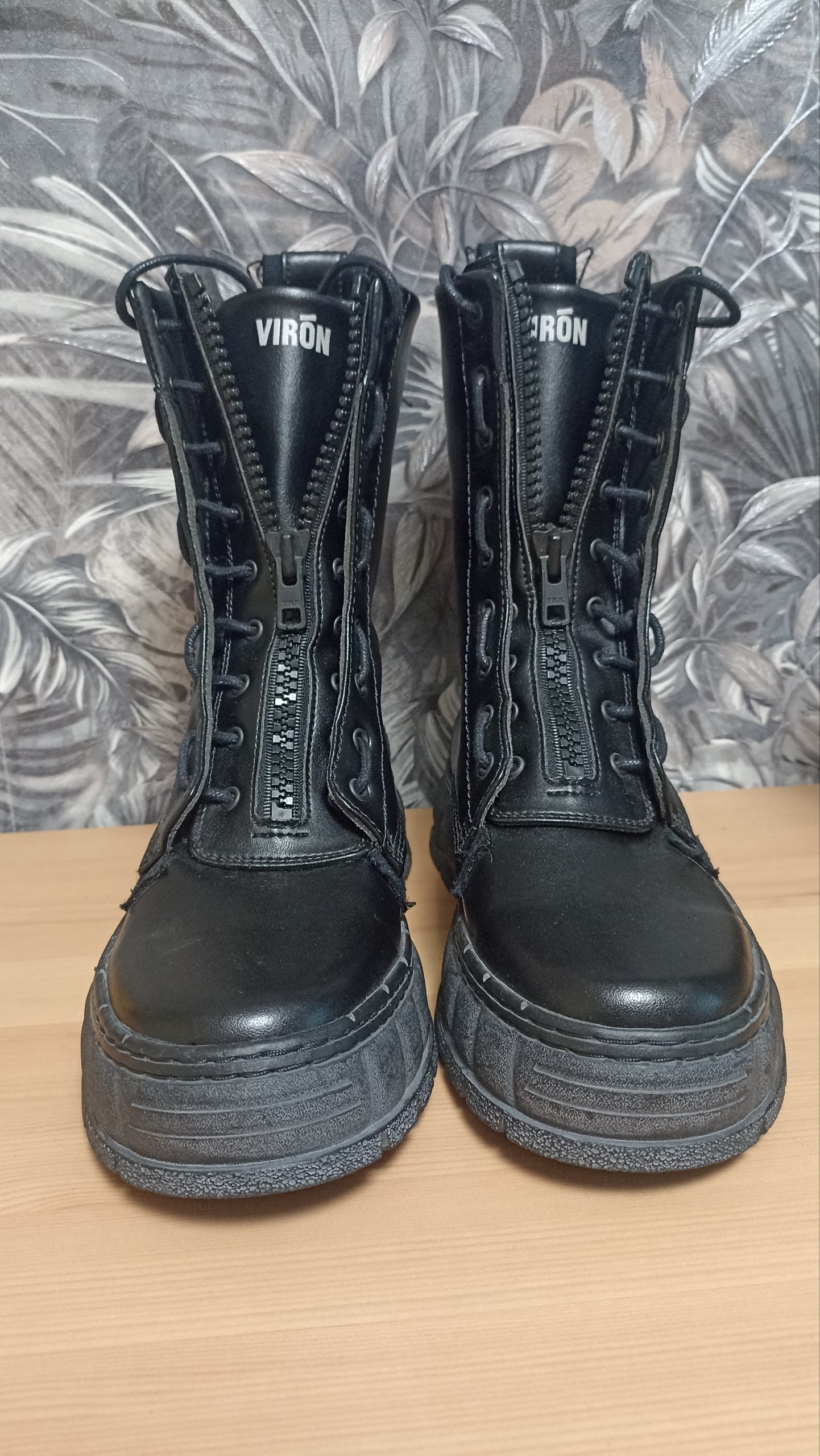 Веганские ботинки Virón 1992 Zip-Up Black Apple