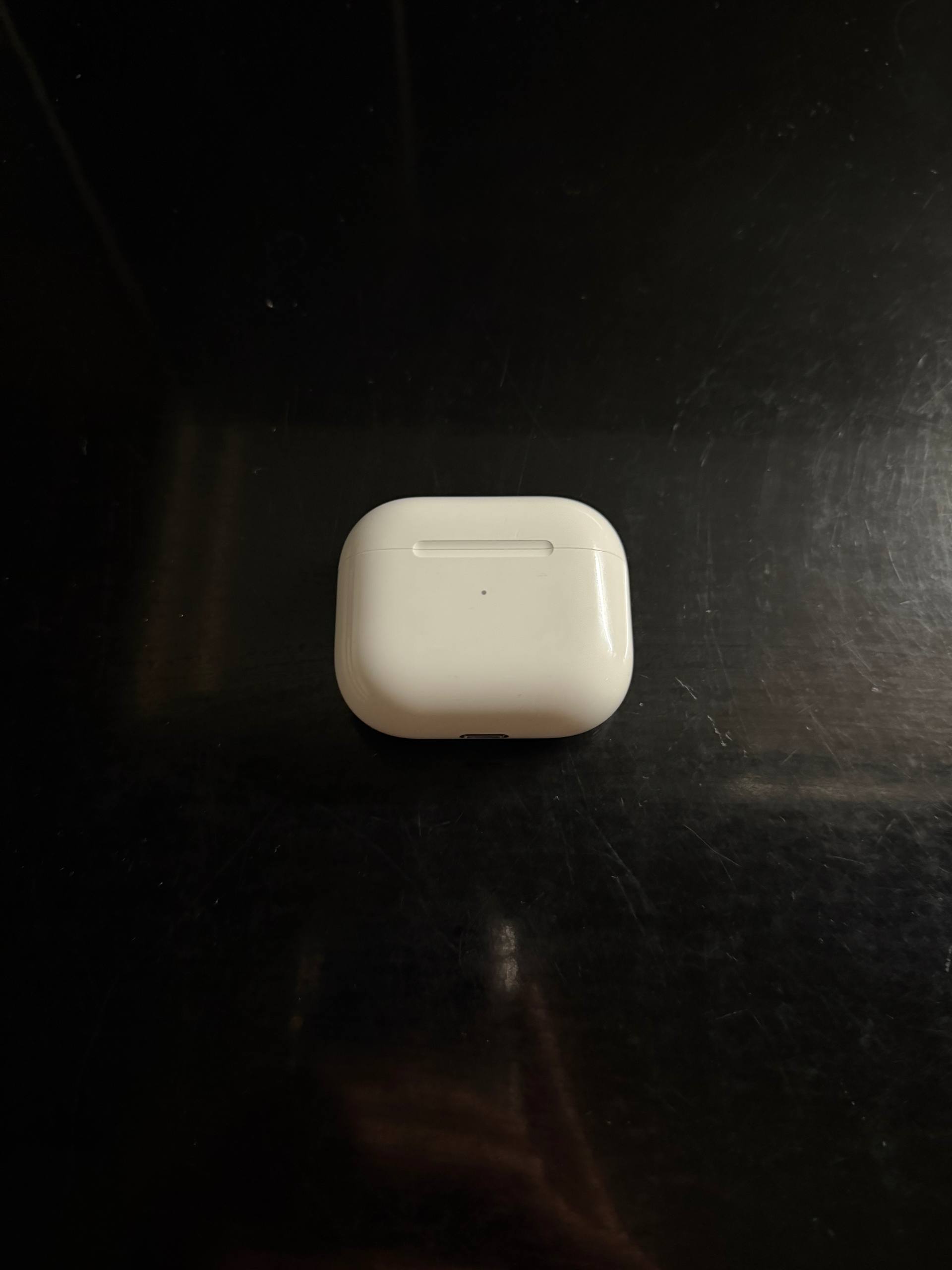Apple AirPods 3 с коробкой и кабелем