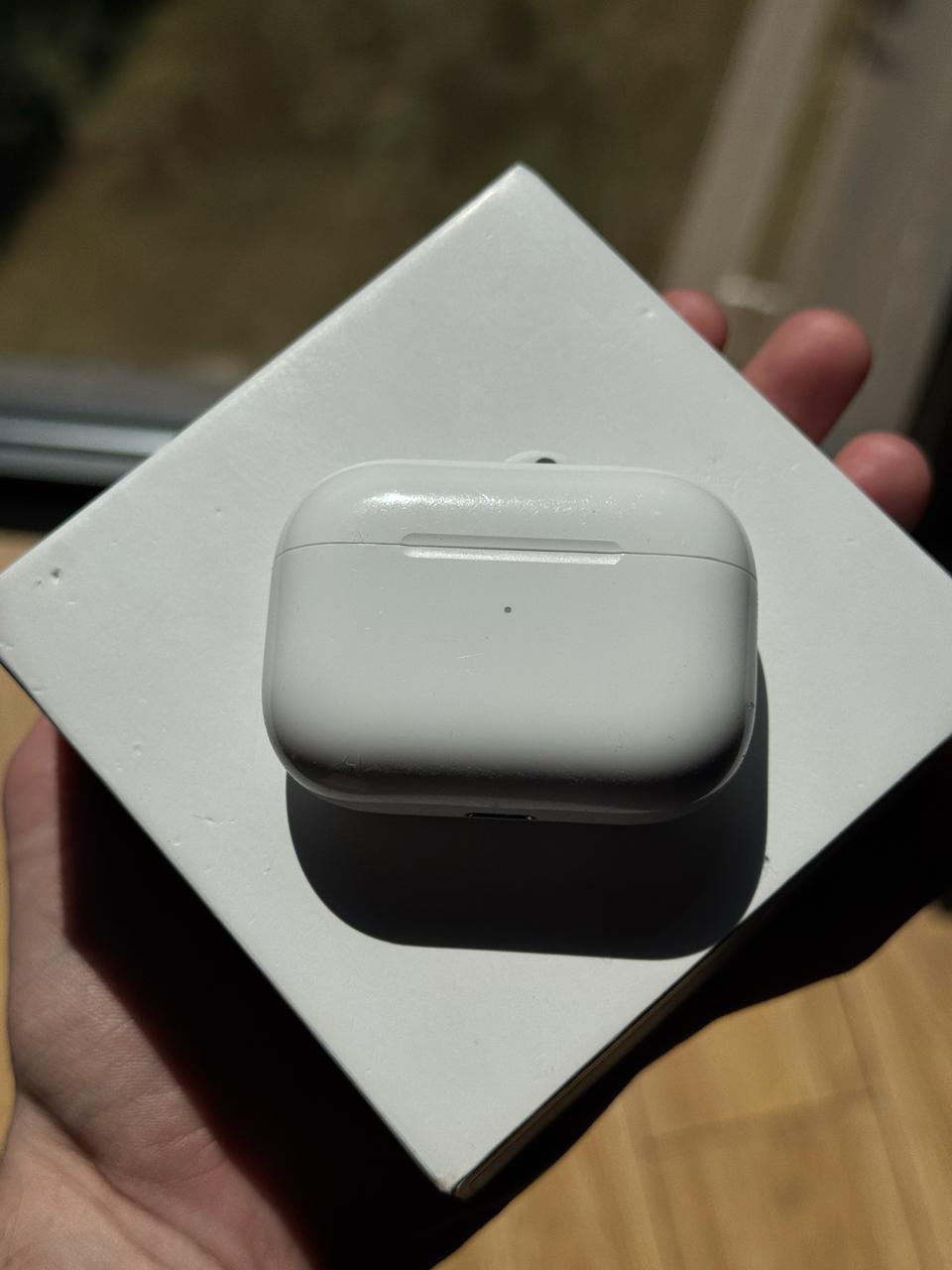 Apple AirPods Pro 1 с коробкой и чеками