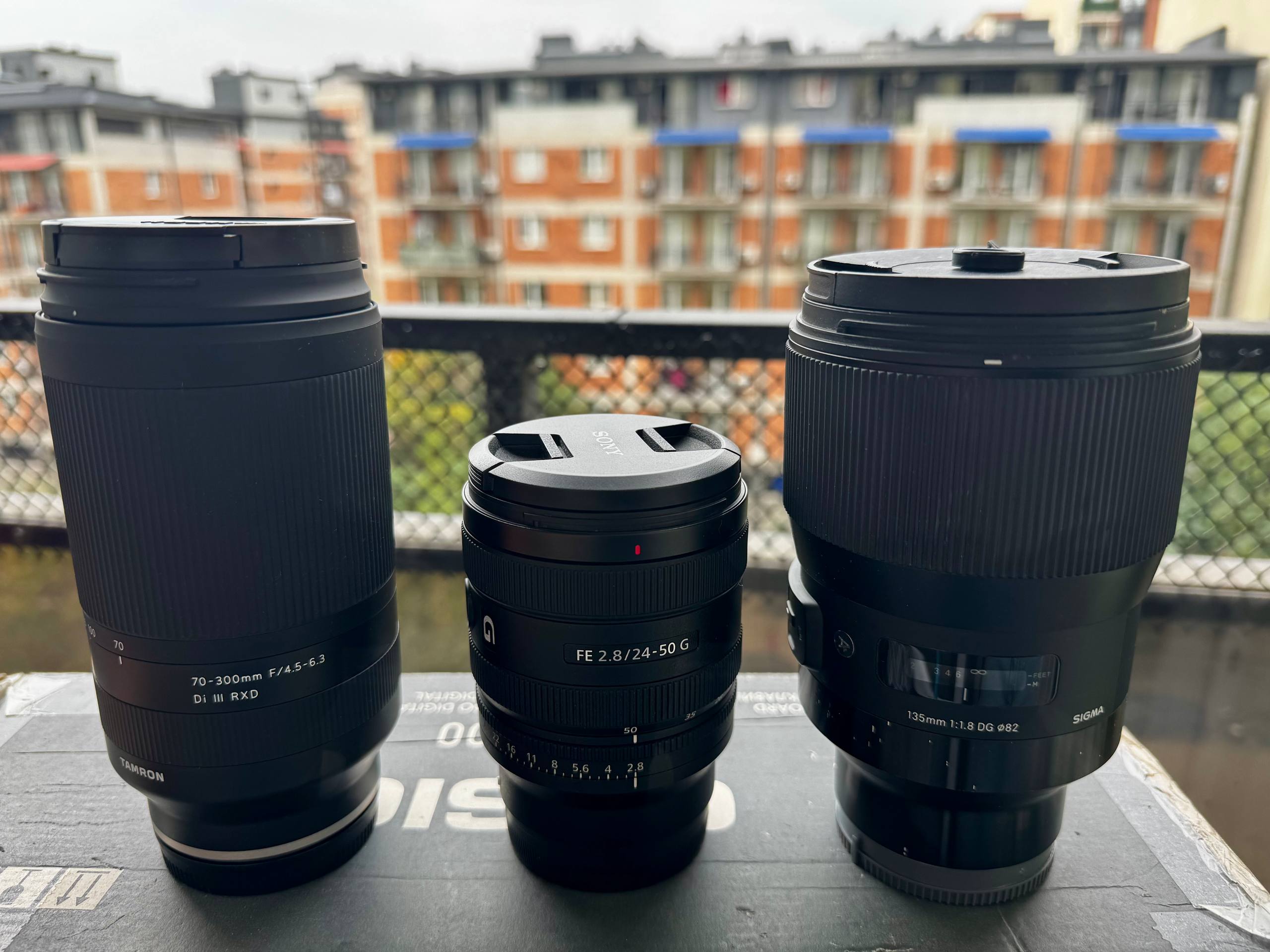 Объектив Tamron 70-300 для Sony E