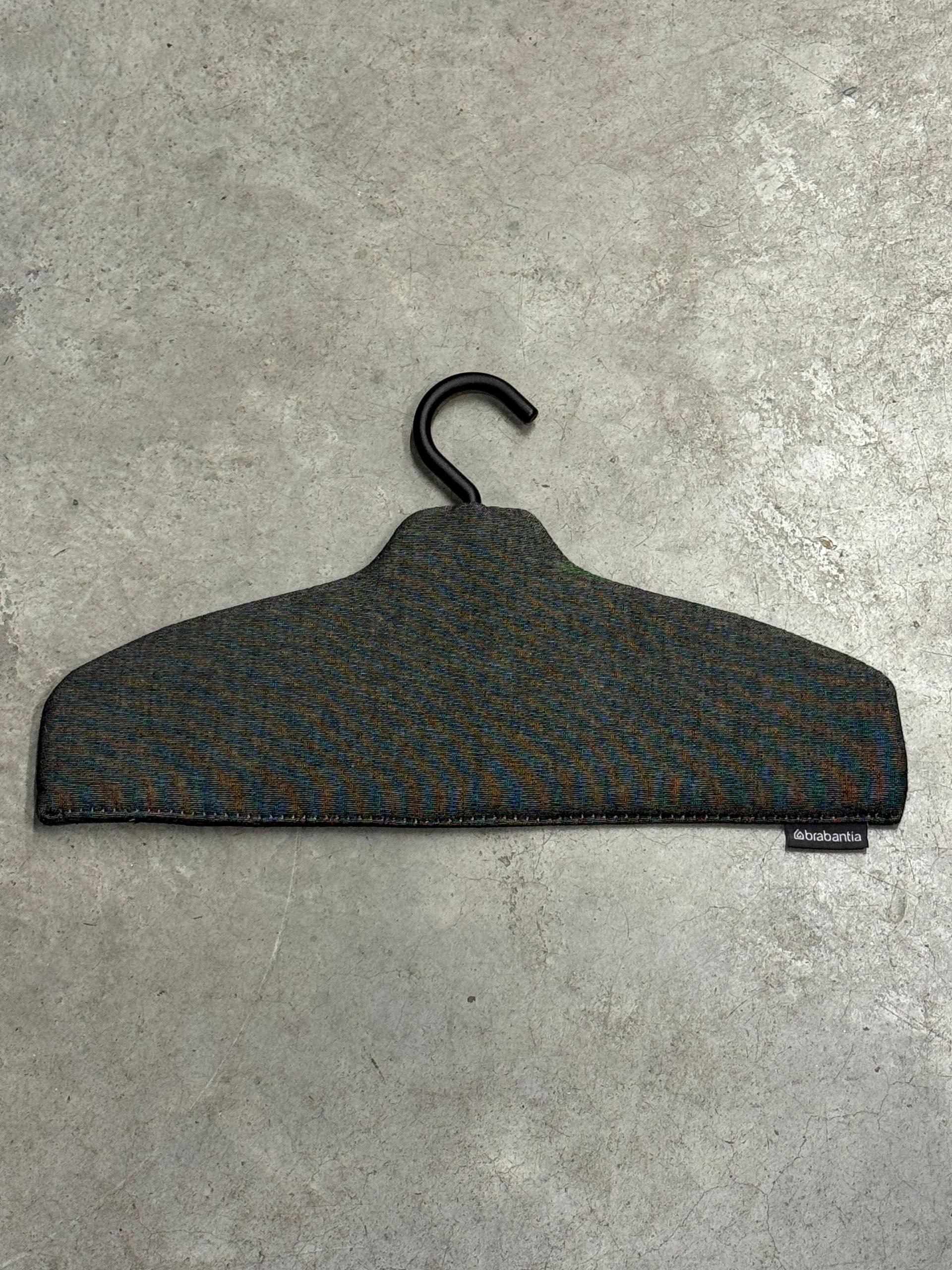 Вешалка для отпаривания Brabantia Linn Steam Hanger