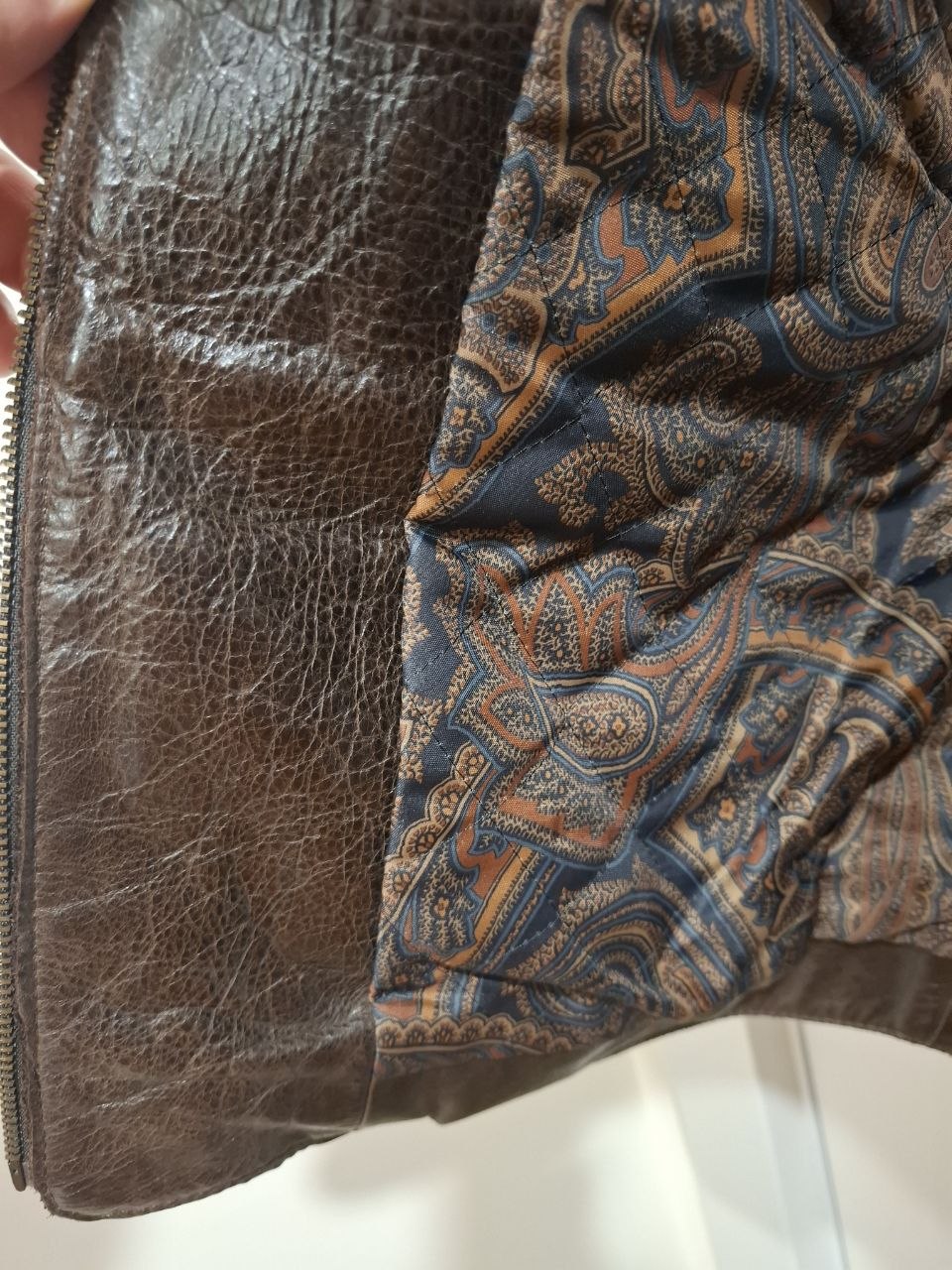 Vintage Leather Utility Vest / ტყავის ჟილეტი / кожаный жилет, размер L