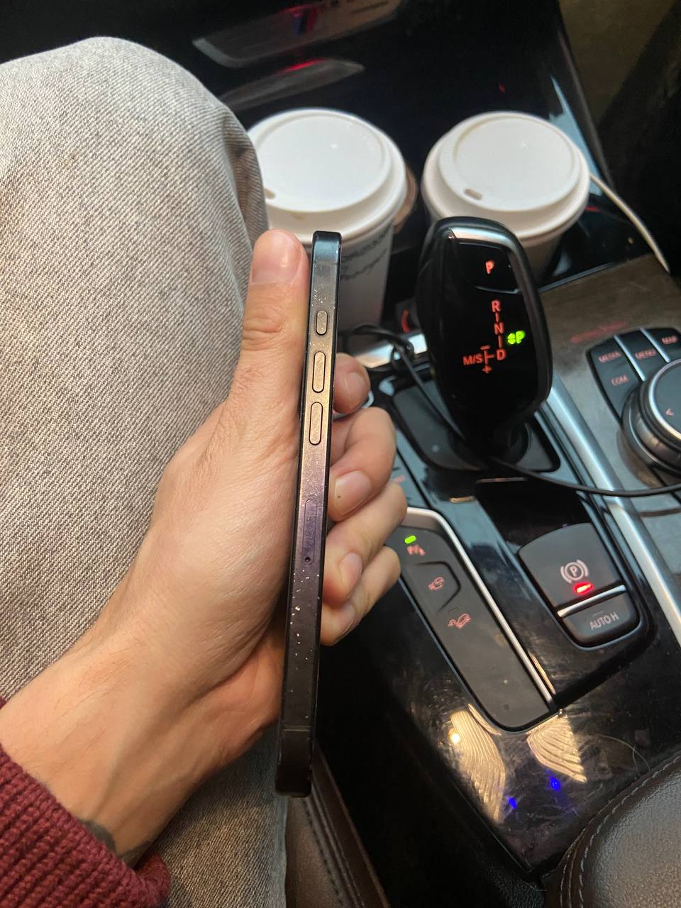 iPhone 16 Pro 256 GB, Black Titanium