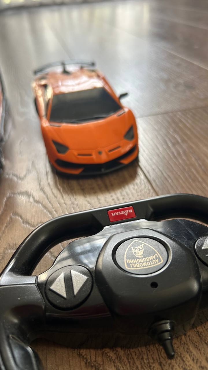 Коллекция из 5 спортивных машинок: BMW, Bugatti, McLaren, Lamborghini