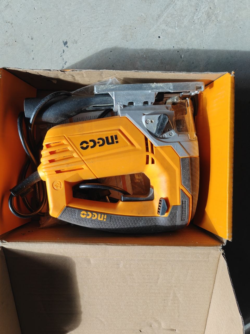 Электролобзик 800W