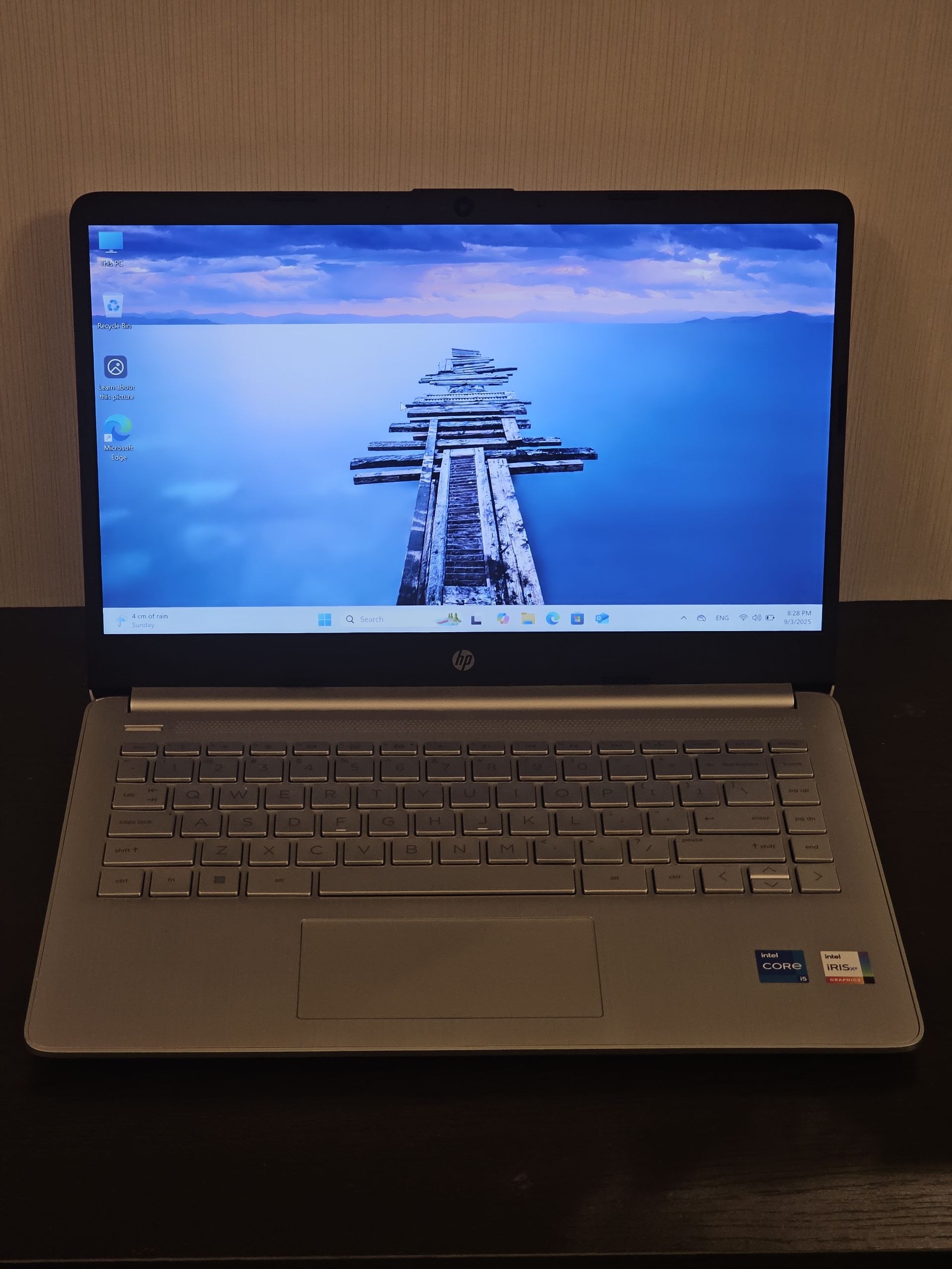 Ноутбук HP 14-DQ4035CL 14" FHD Intel Core i5-1155G7 8GB 256GB SSD