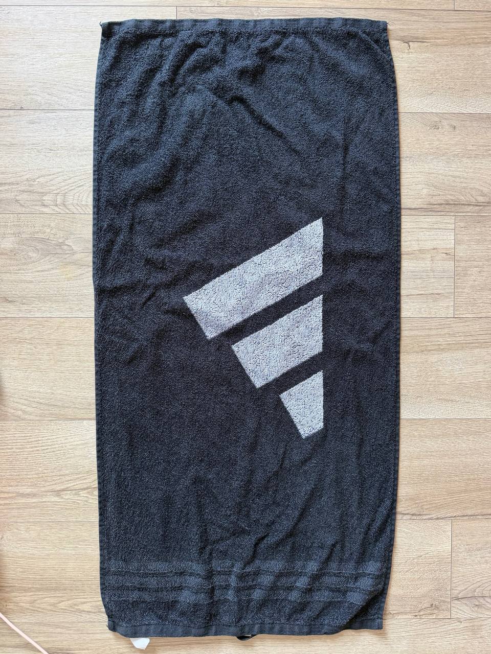 Полотенце Adidas для тренировок