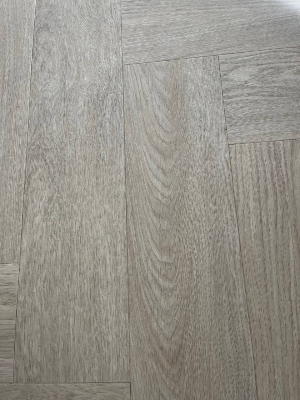 Кварц винил Бельгия елочка, клеевой, 2.5 мм, остаток 9.6 м²