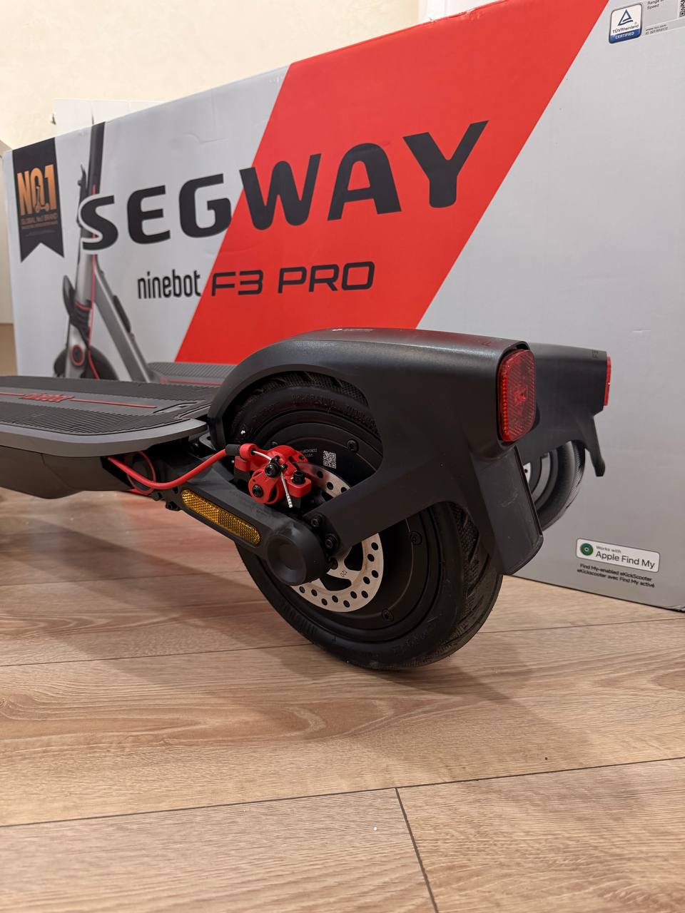 Электросамокат Segway Ninebot F3 Pro