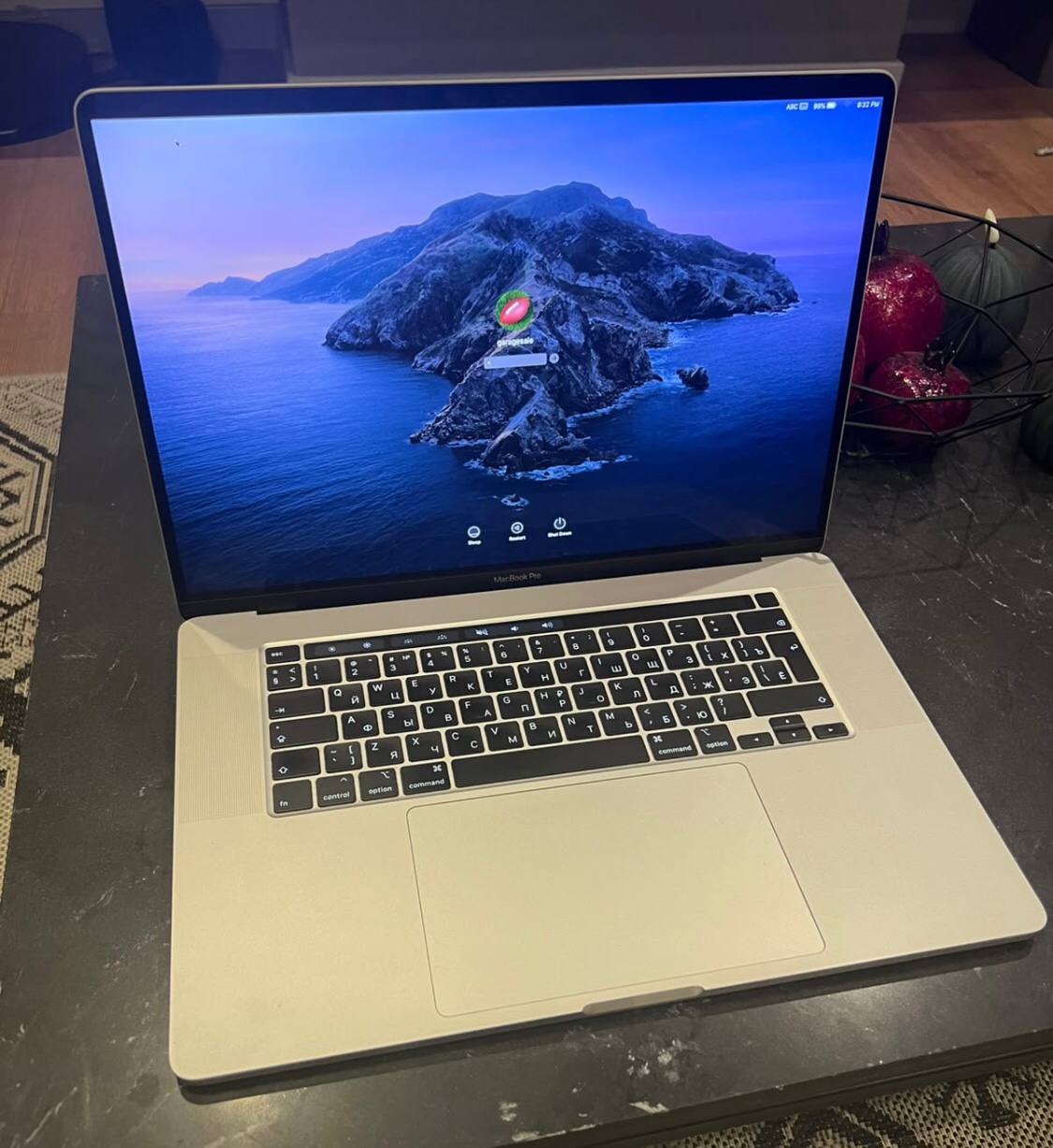 MacBook Pro 16 на чипе i7, 16/512 ГБ