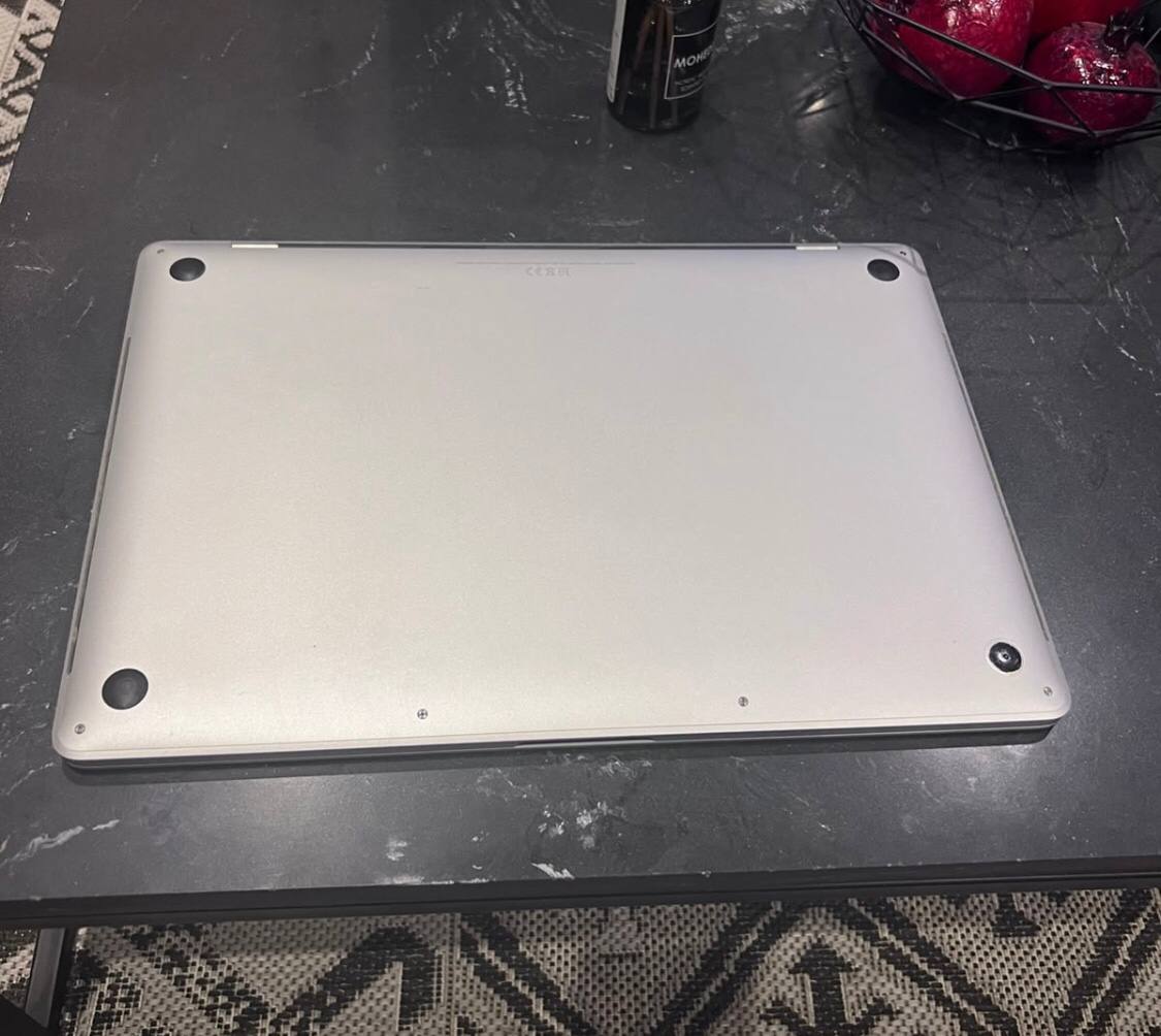 MacBook Pro 16 на чипе i7, 16/512 ГБ