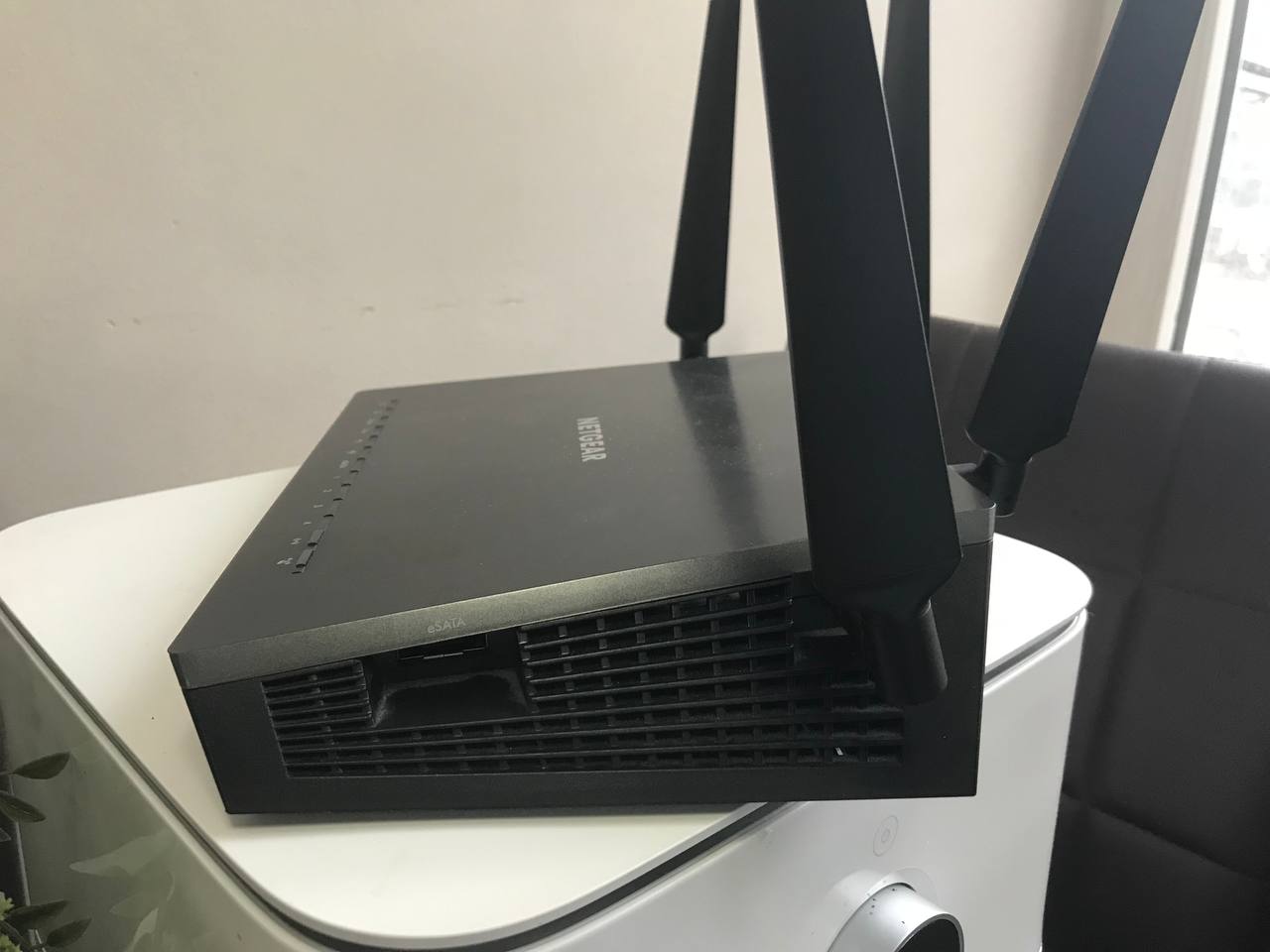 Wi-Fi роутер NETGEAR Nighthawk X4S R7800 AC2600