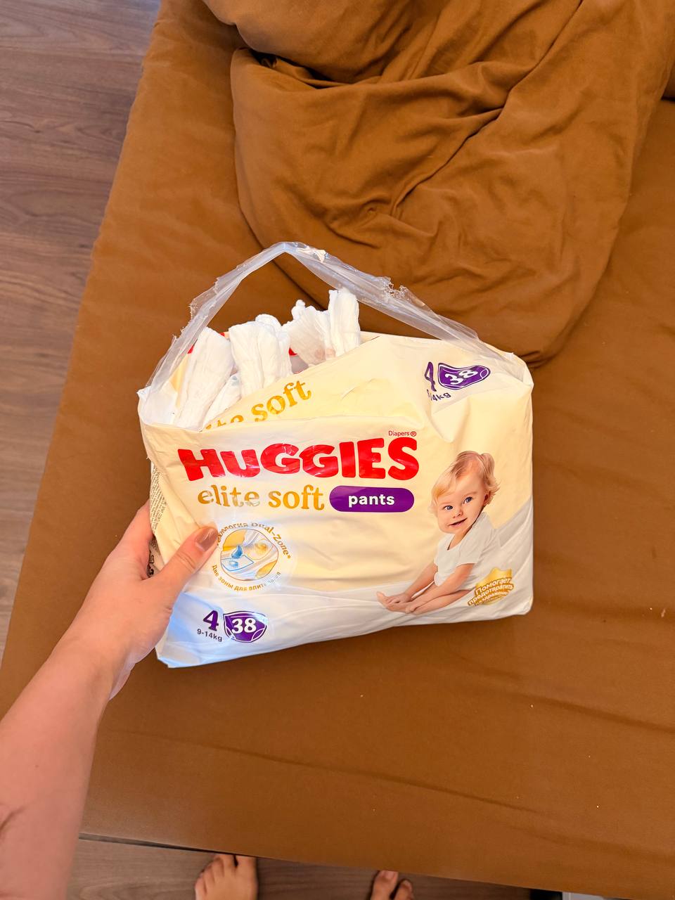 Трусики-подгузники Merries и Huggies 9-14 кг, 2 пачки