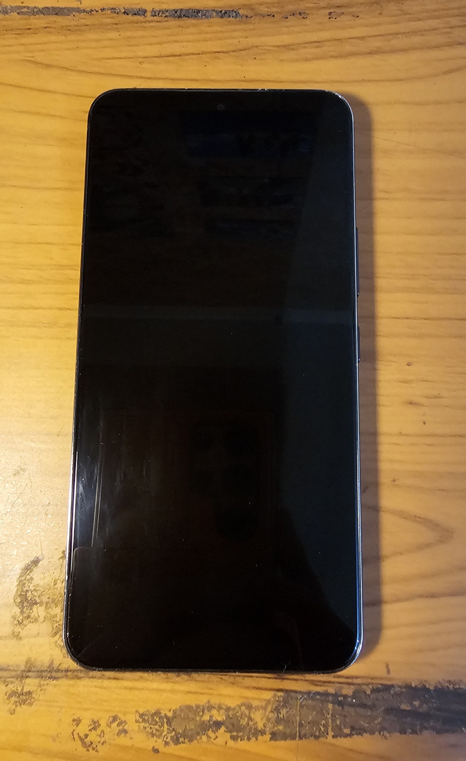 Samsung Galaxy S22 5G 8/128 ГБ (SM-S901U1)