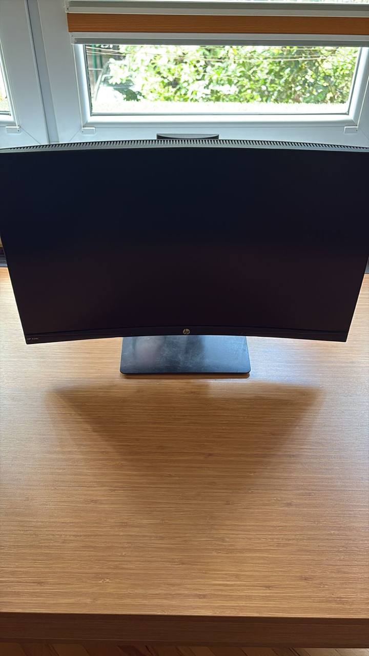 Монитор HP X24c 24" 144 Гц изогнутый