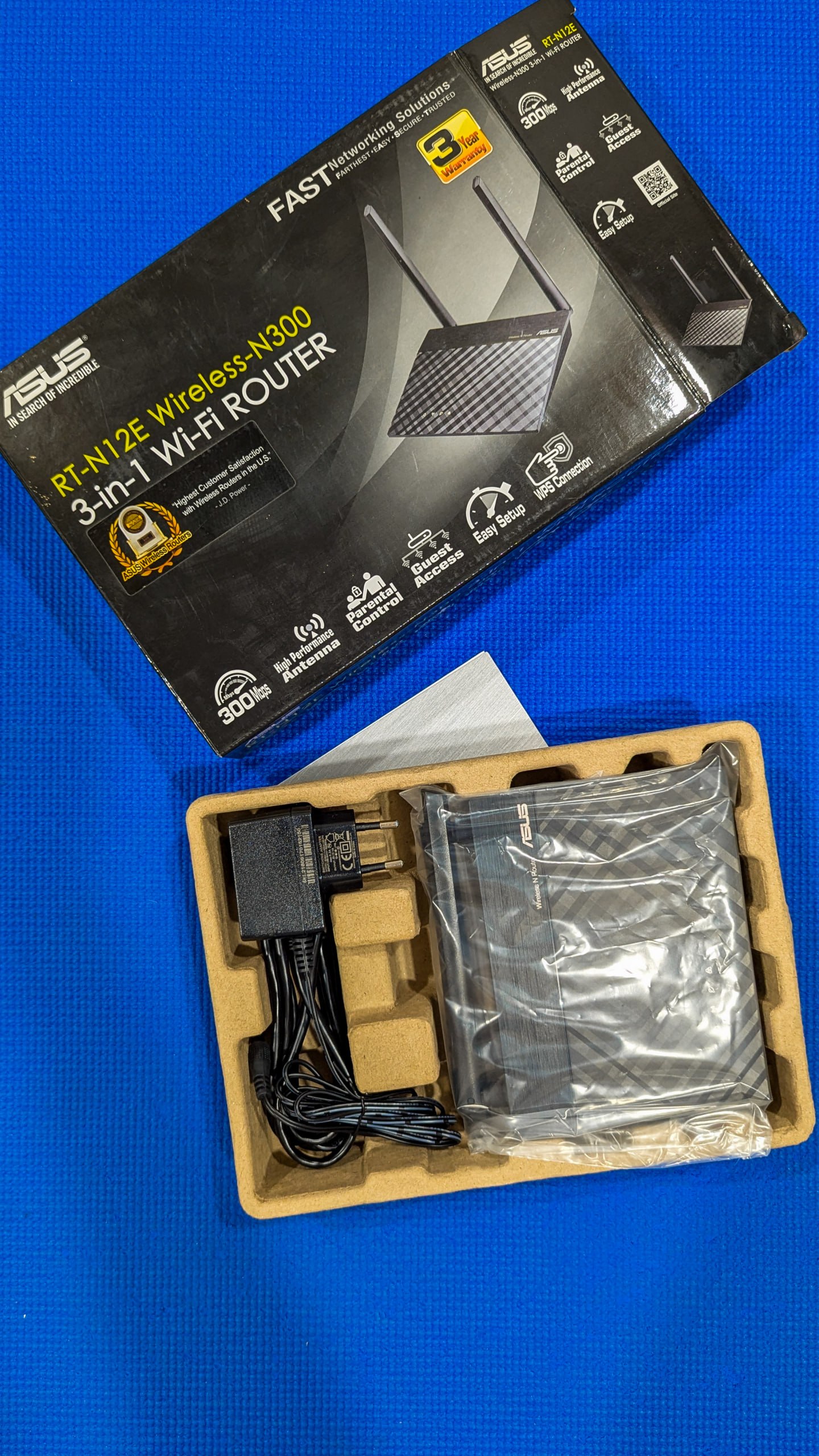 Беспроводной маршрутизатор ASUS RT-N12E