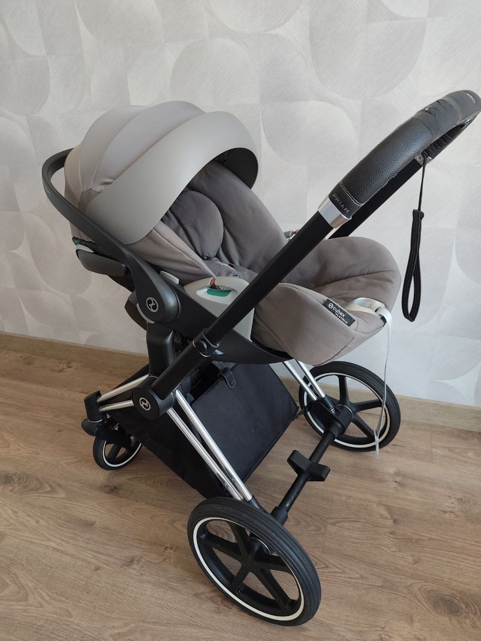 Cybex Priam 3 + Cybex Z2 I-size автокресло + Base Z2 (комплект)