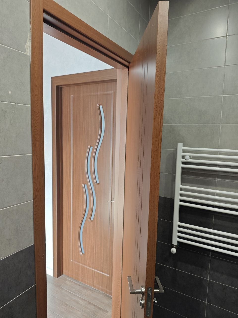 Межкомнатная дверь 840x2200x40 мм