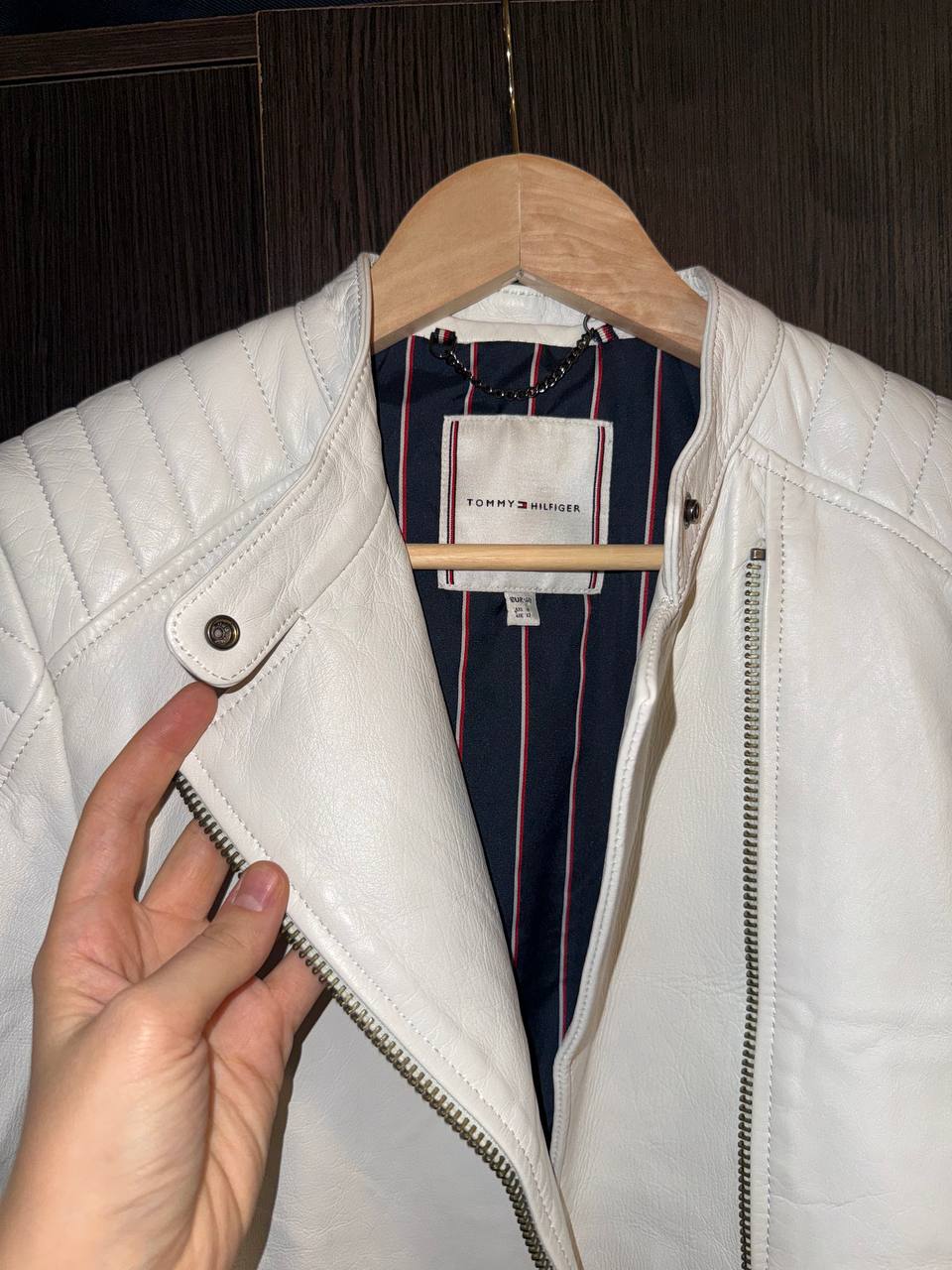 Куртка TOMMY HILFIGER кожаная, размер 40 (L)