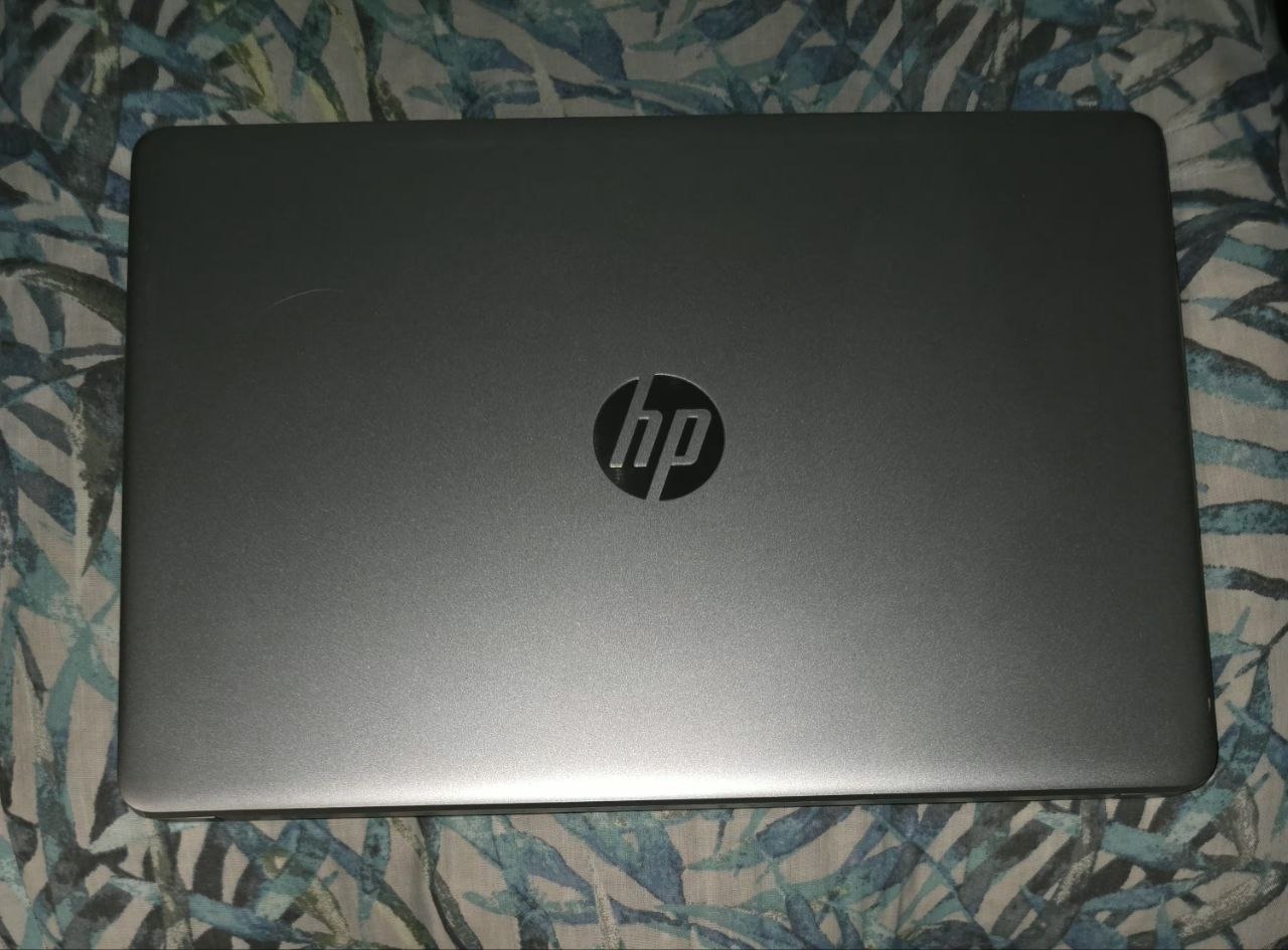 Ноутбук HP 15-DY2702DX 15.6" сенсорный, i3-1115G4, 8GB, 256GB SSD