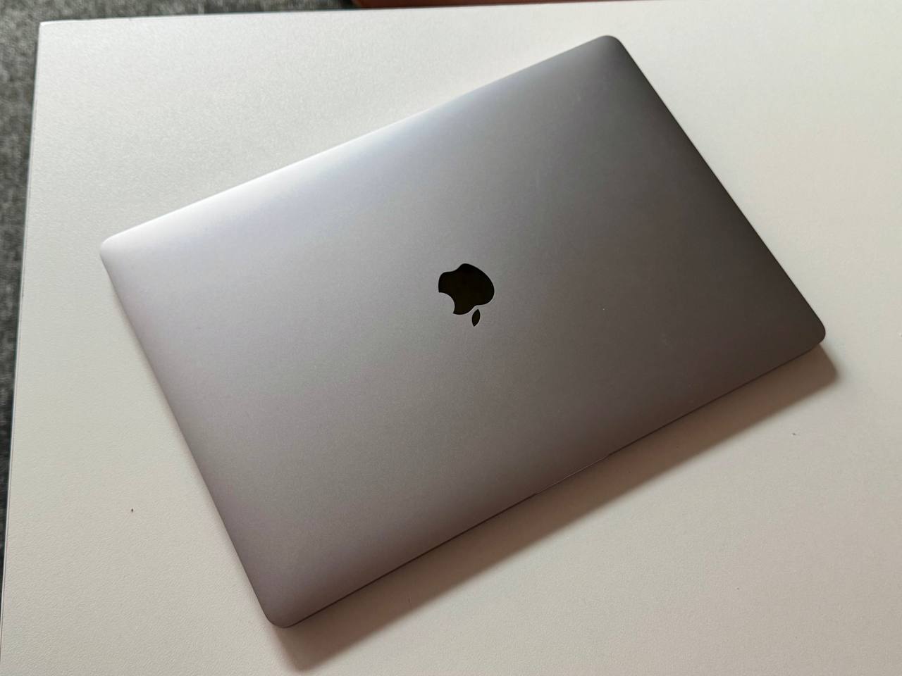 MacBook Pro 16" 2019 (A2141) Touch Bar