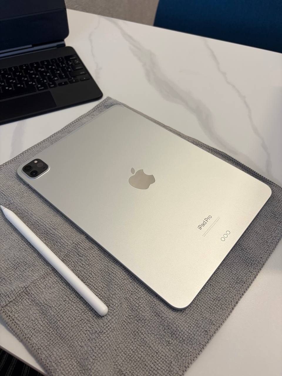Apple iPad Pro 11" 128GB Wi-Fi M2 Silver (2022)