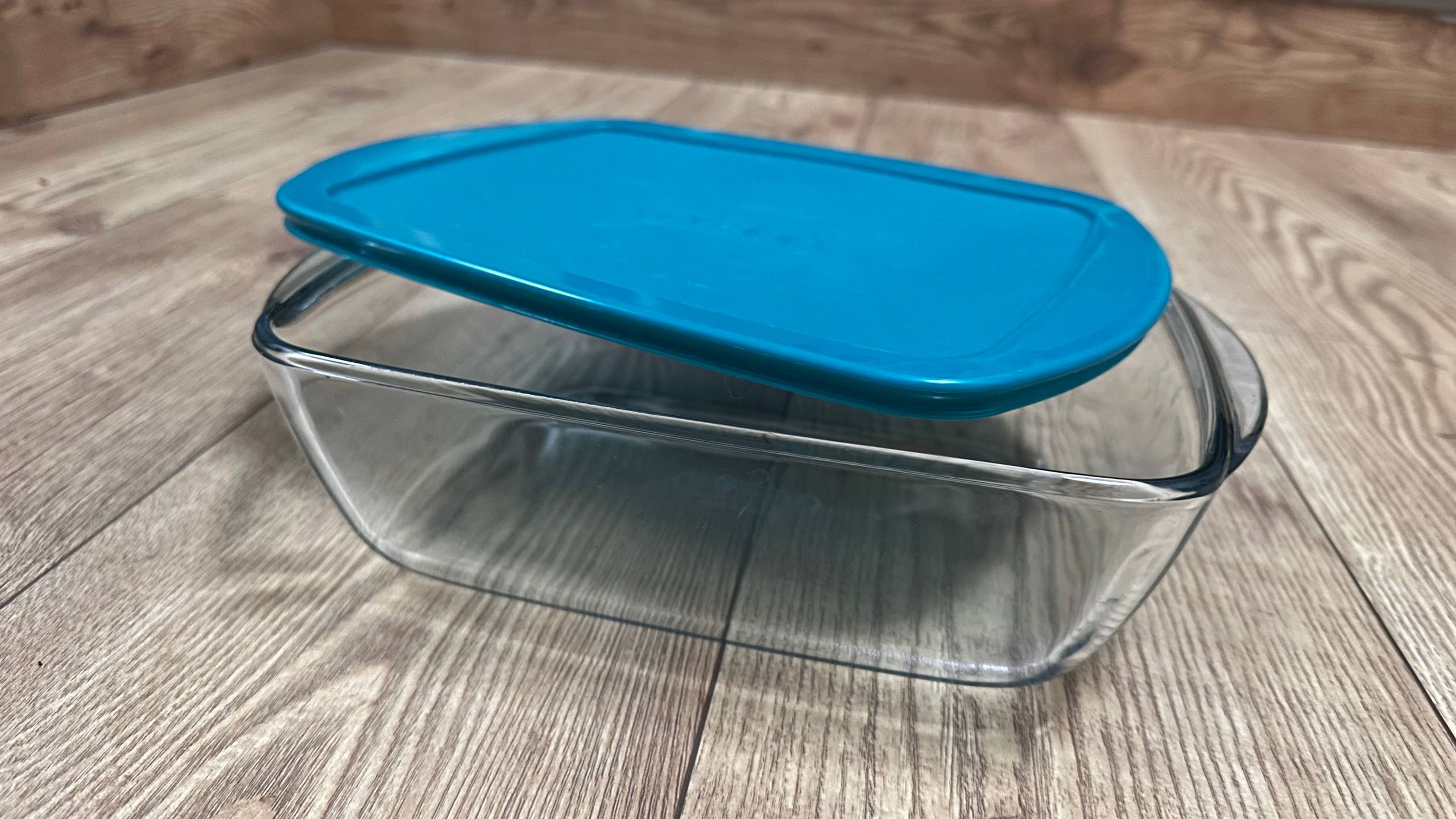 Стеклянная форма для запекания Pyrex с крышкой
