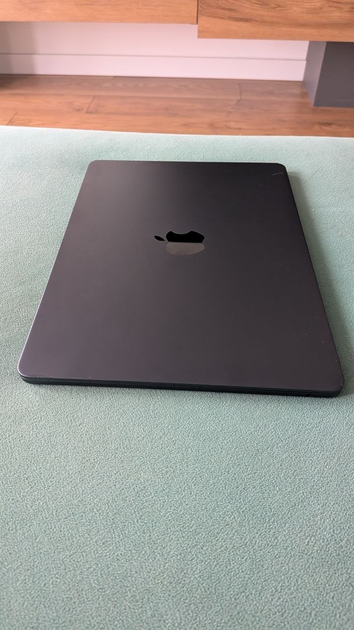 MacBook Pro M5 Pro 24GB / 1TB