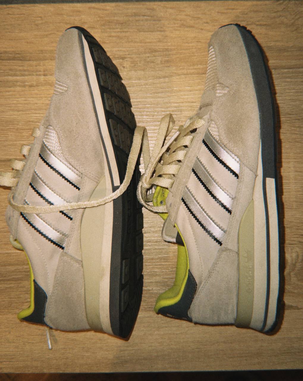 Кроссовки Adidas, размер 42