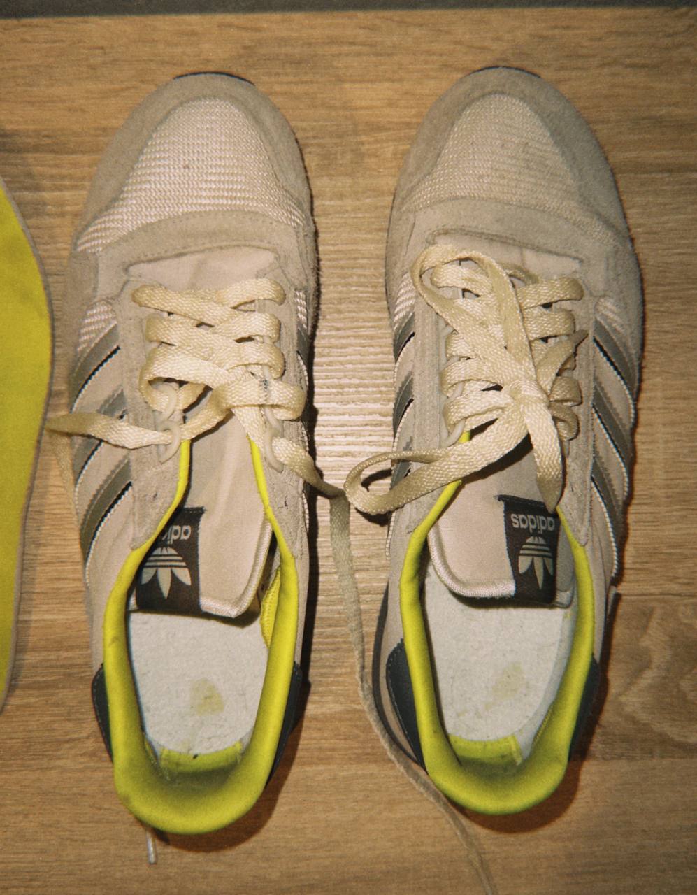 Кроссовки Adidas, размер 42