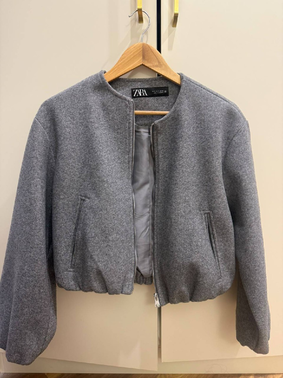 Бомбер Zara новый, размер S