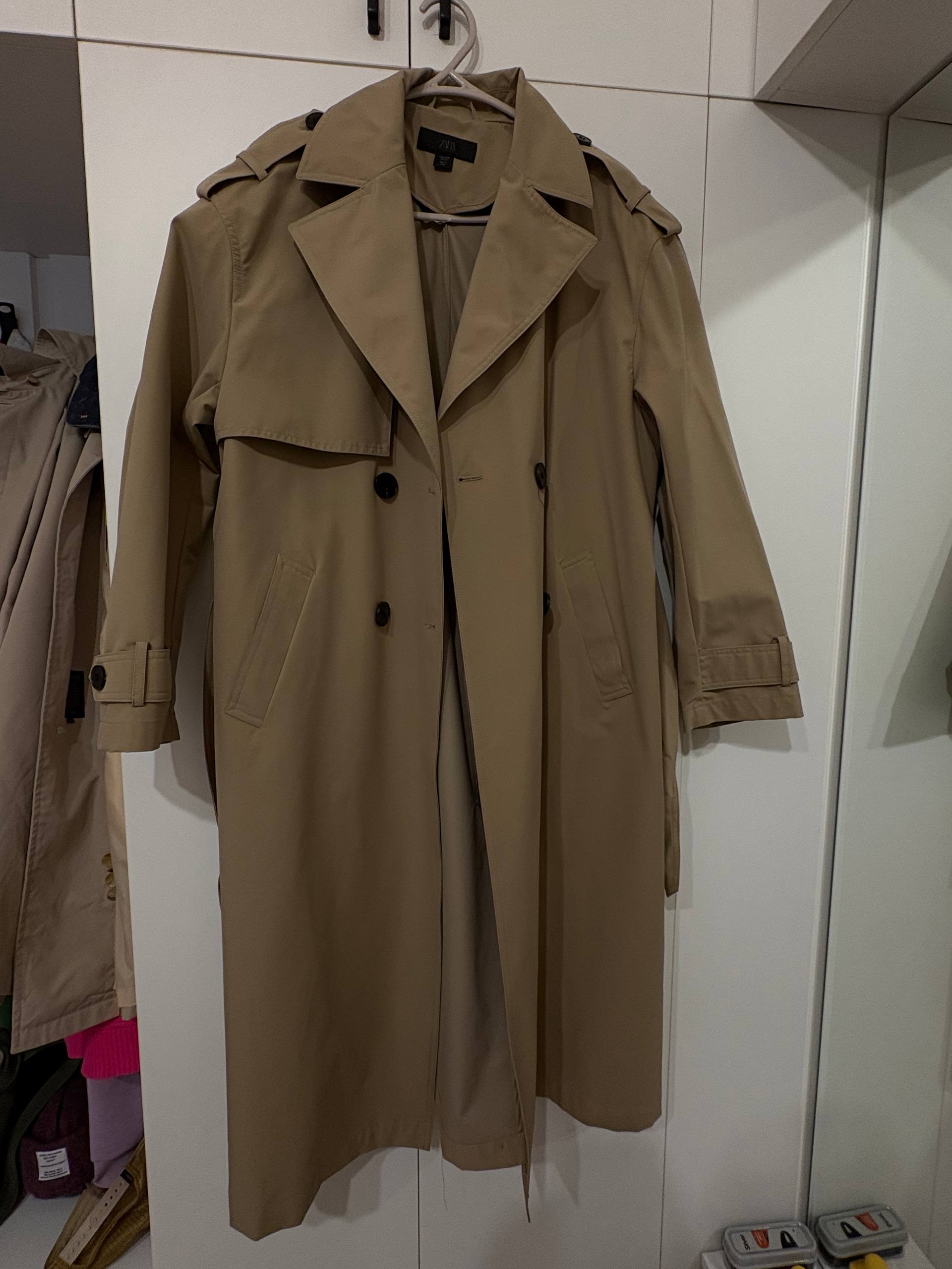 Классический тренч Zara бежевый, размер M