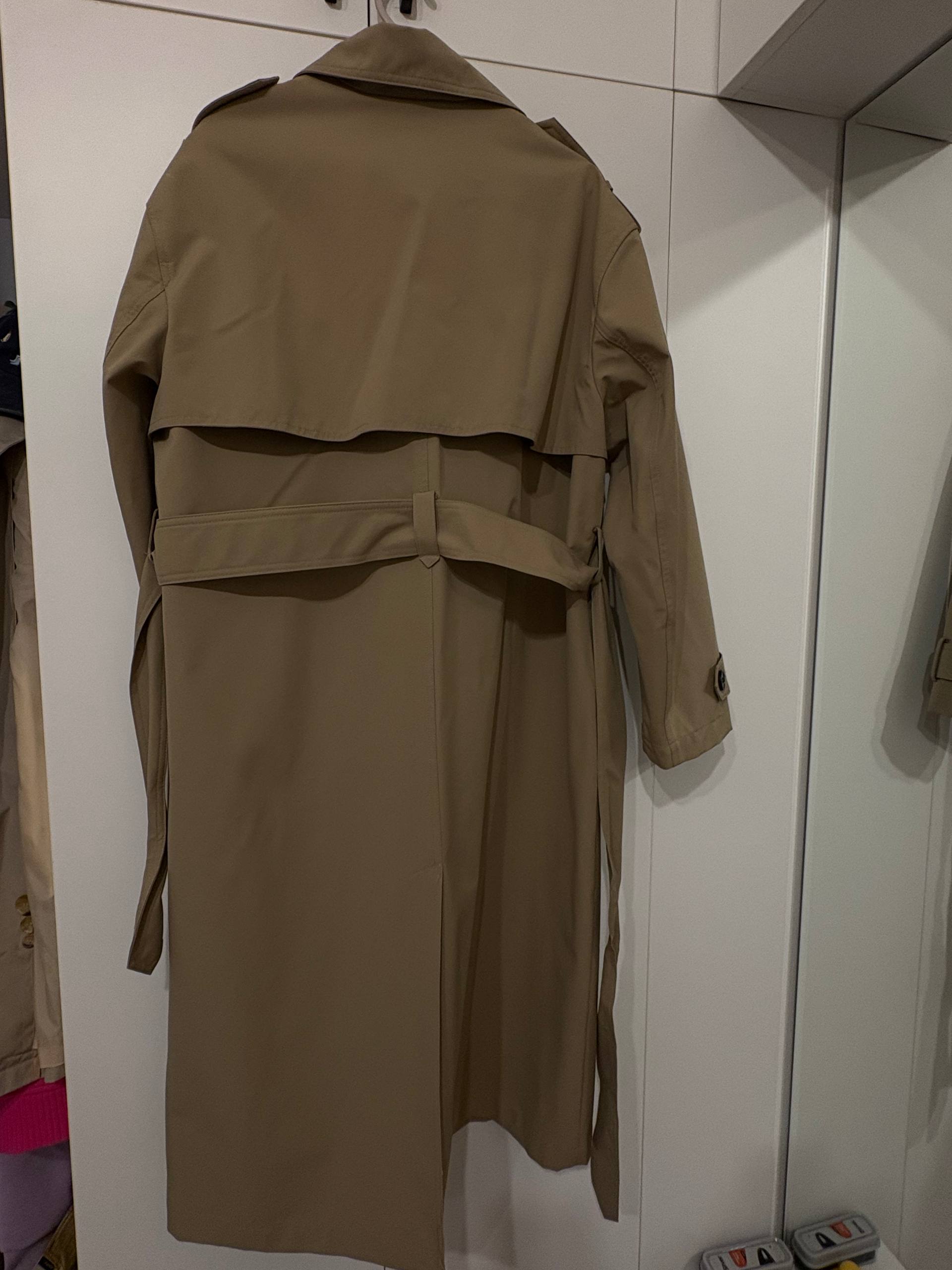 Классический тренч Zara бежевый, размер M