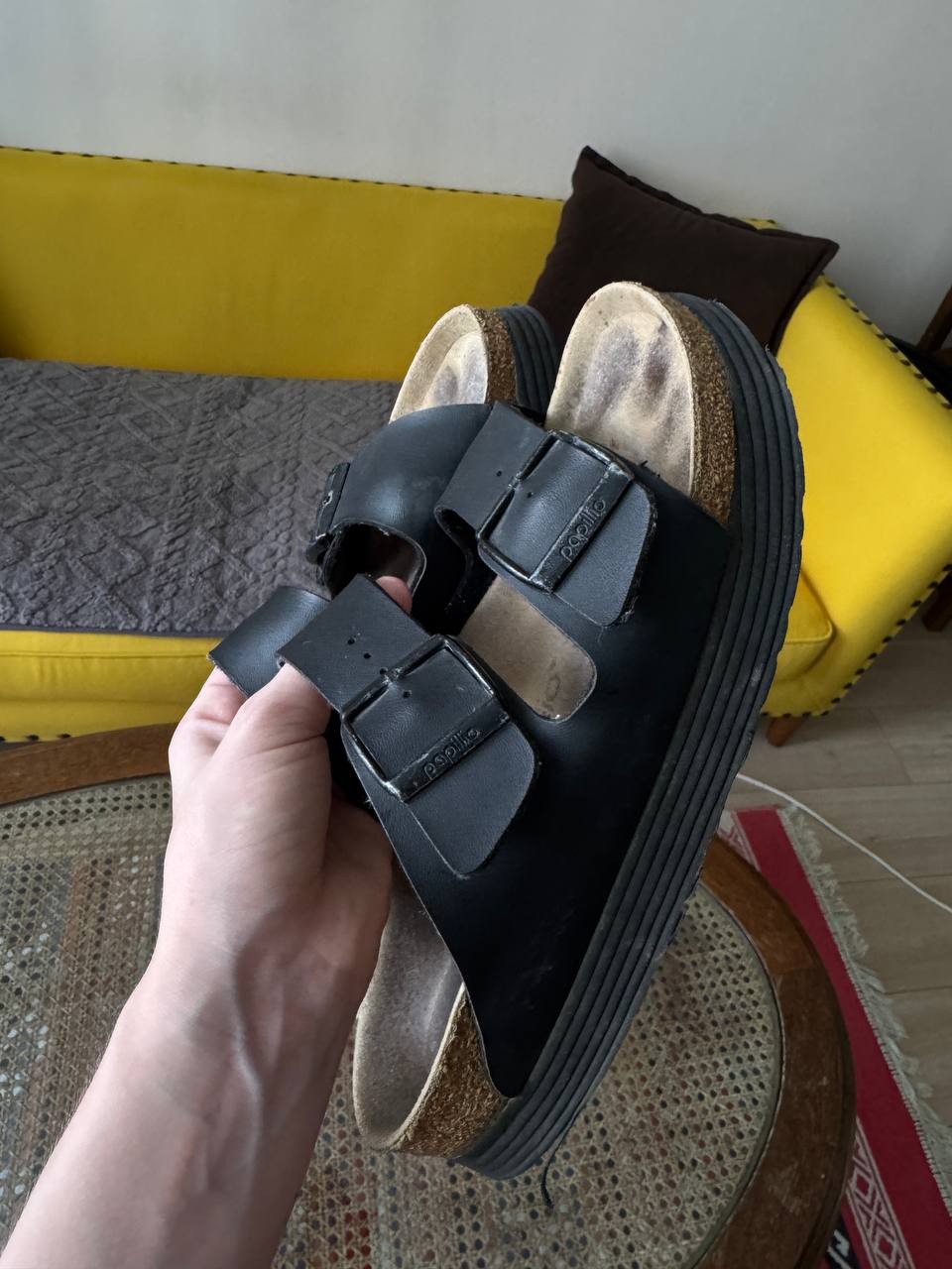 Шлепки Birkenstock черные на платформе 25мм