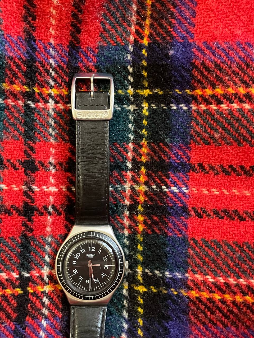 Часы Swatch Irony Antonin YGS133C