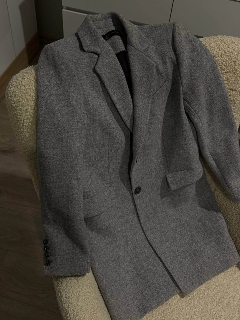 Пальто ZARA WOMAN шерстяное, размер L