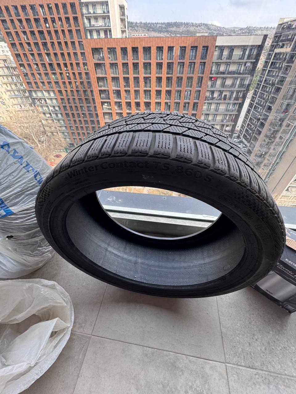 Шины Continental WinterContact TS 860S 245/35 R19
