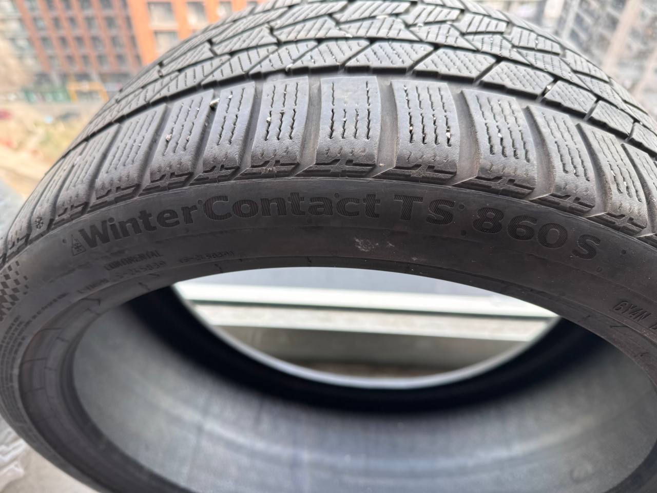 Шины Continental WinterContact TS 860S 245/35 R19