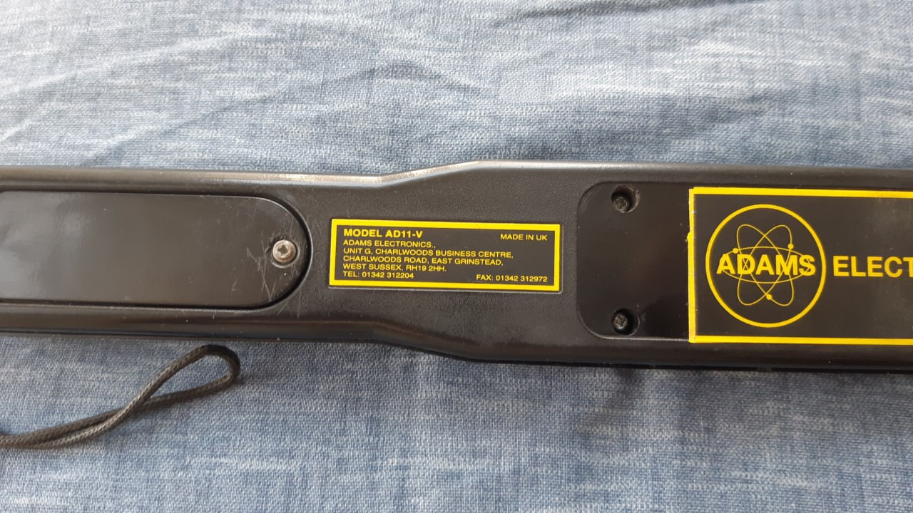 Металлодетектор Adams AD11-V