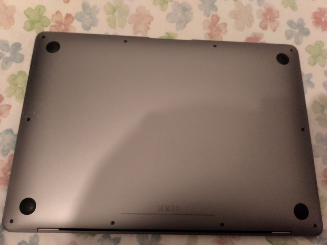 MacBook Air 13" M1 (2020) 8GB/256GB
