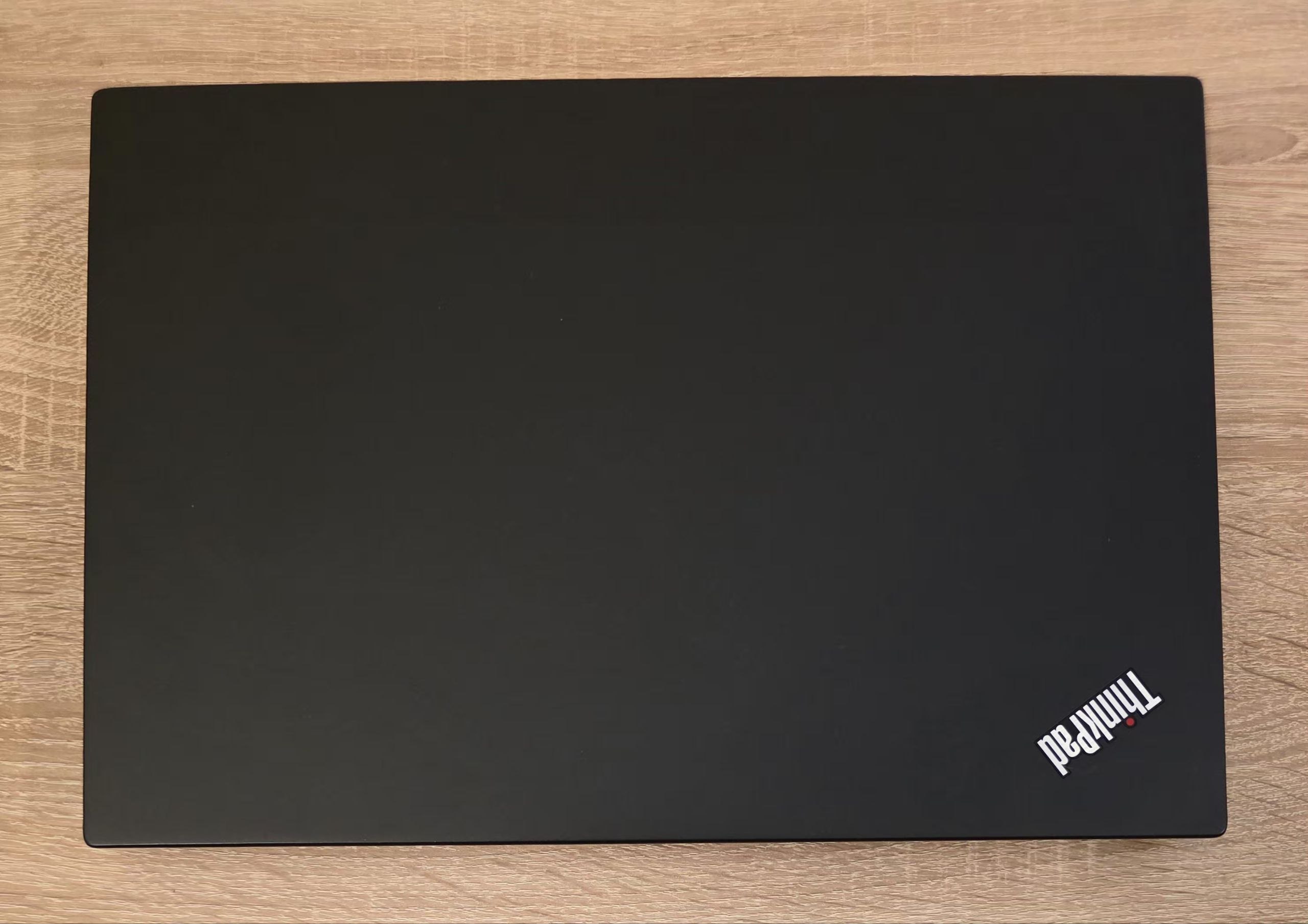 Lenovo ThinkPad T490s