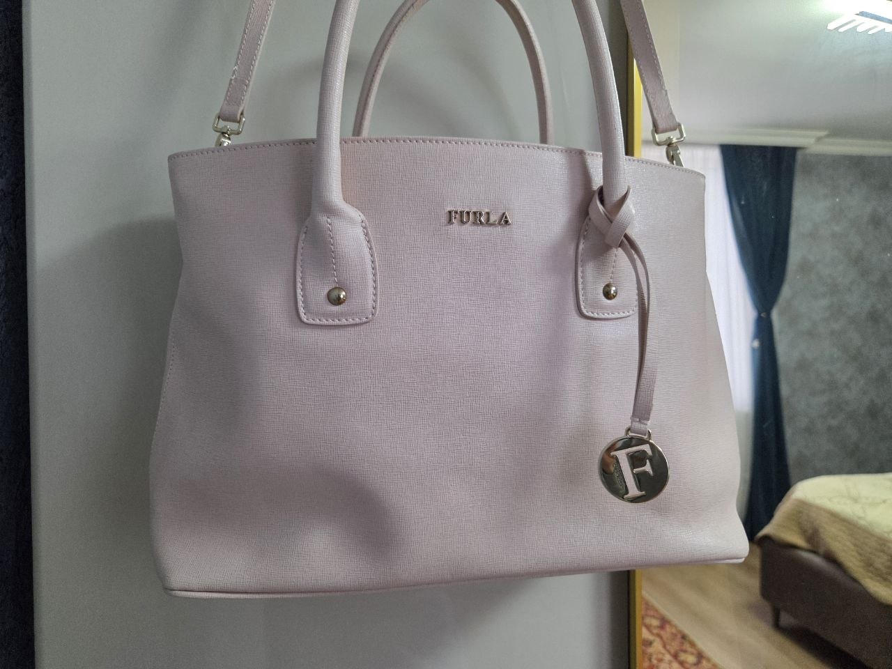 Furla Light Pink Saffiano Leather Large Linda Tote