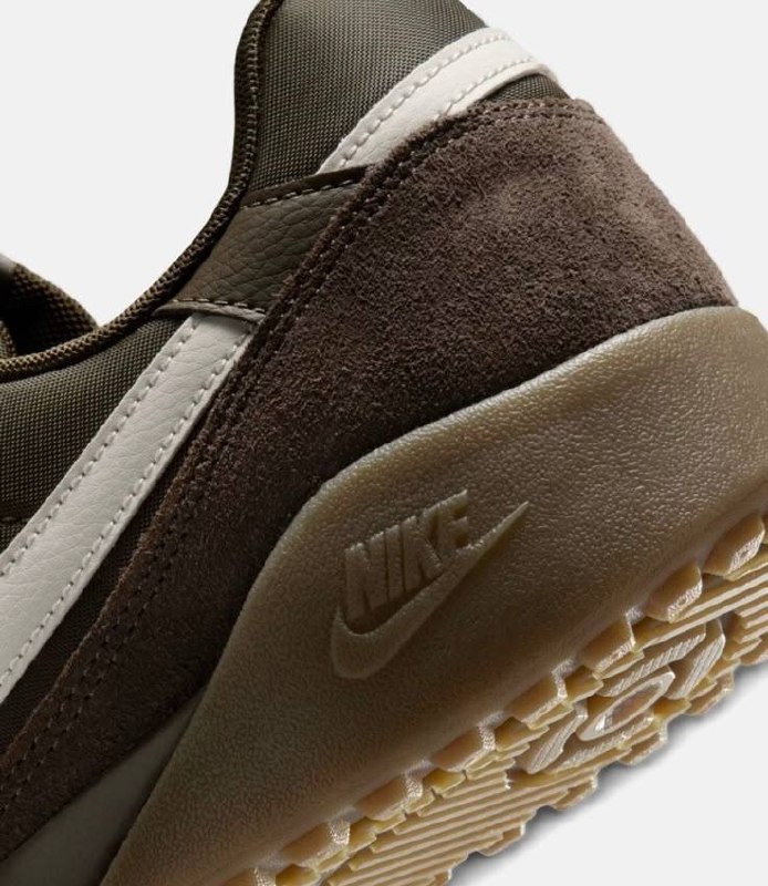 Кроссовки Nike мужские, 42.5 размер, новые