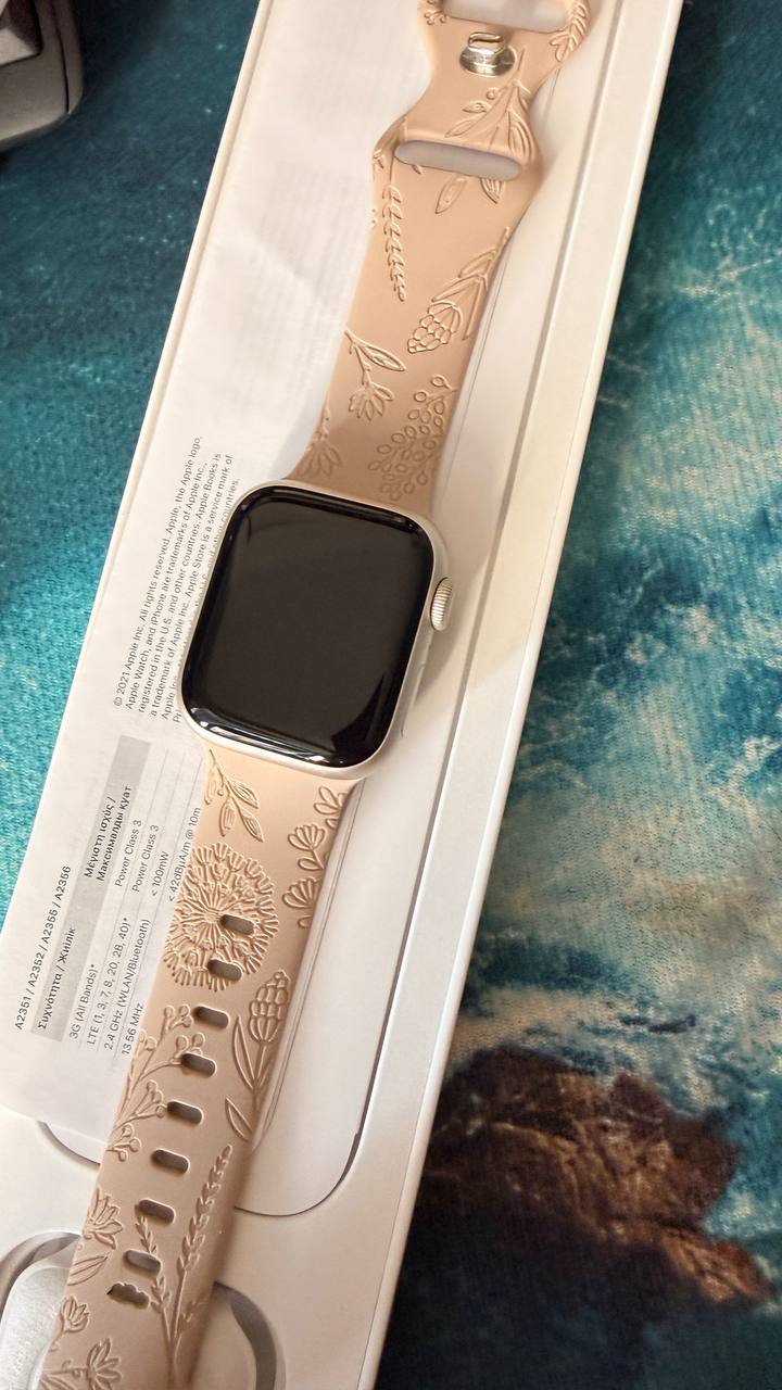 Apple Watch Series 7, полный комплект